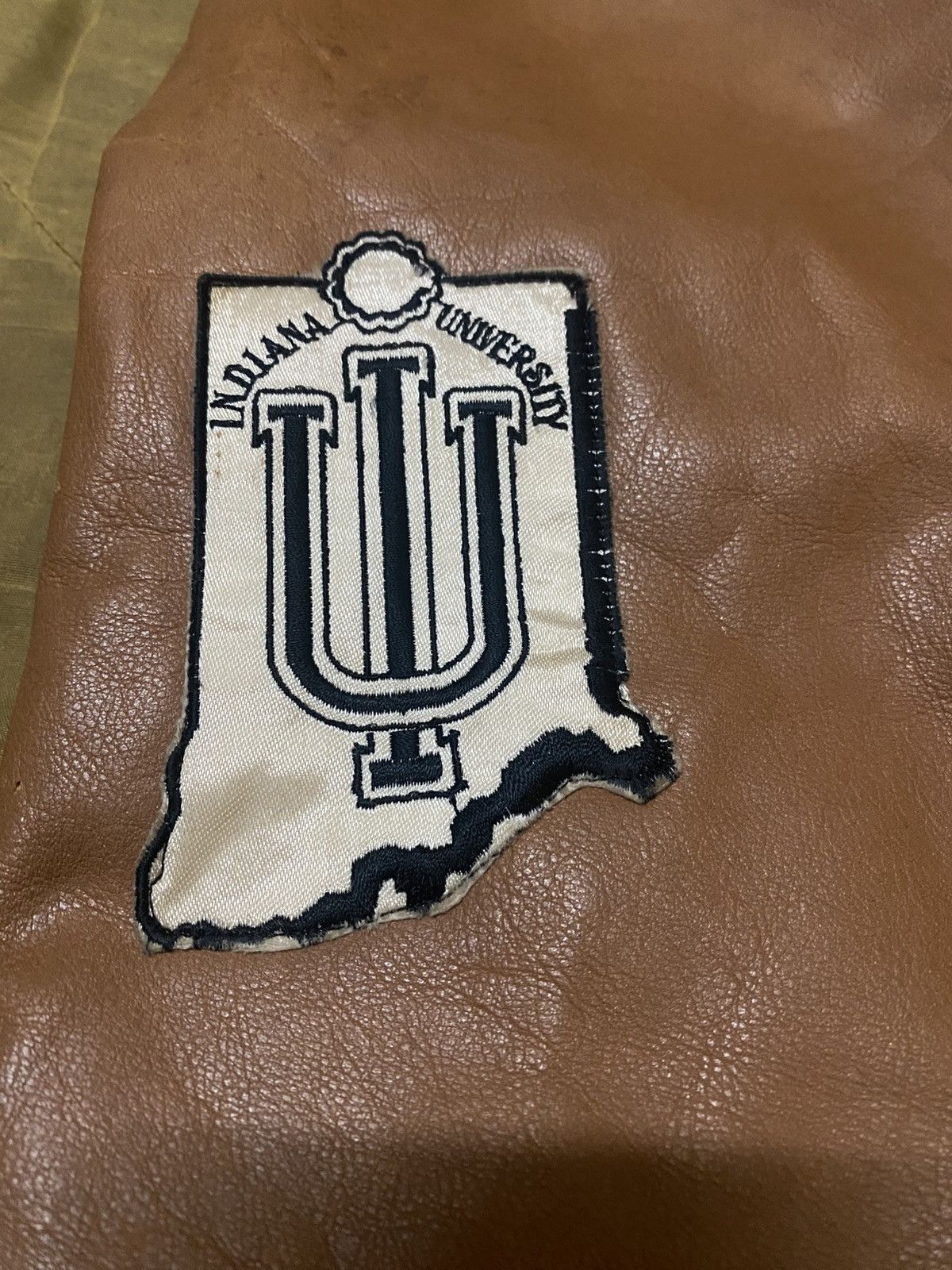 Golden Bear Vintage 80s Bear USA Sleeve Leather Varsity Jacket Size US XL / EU 56 / 4 - 8 Thumbnail