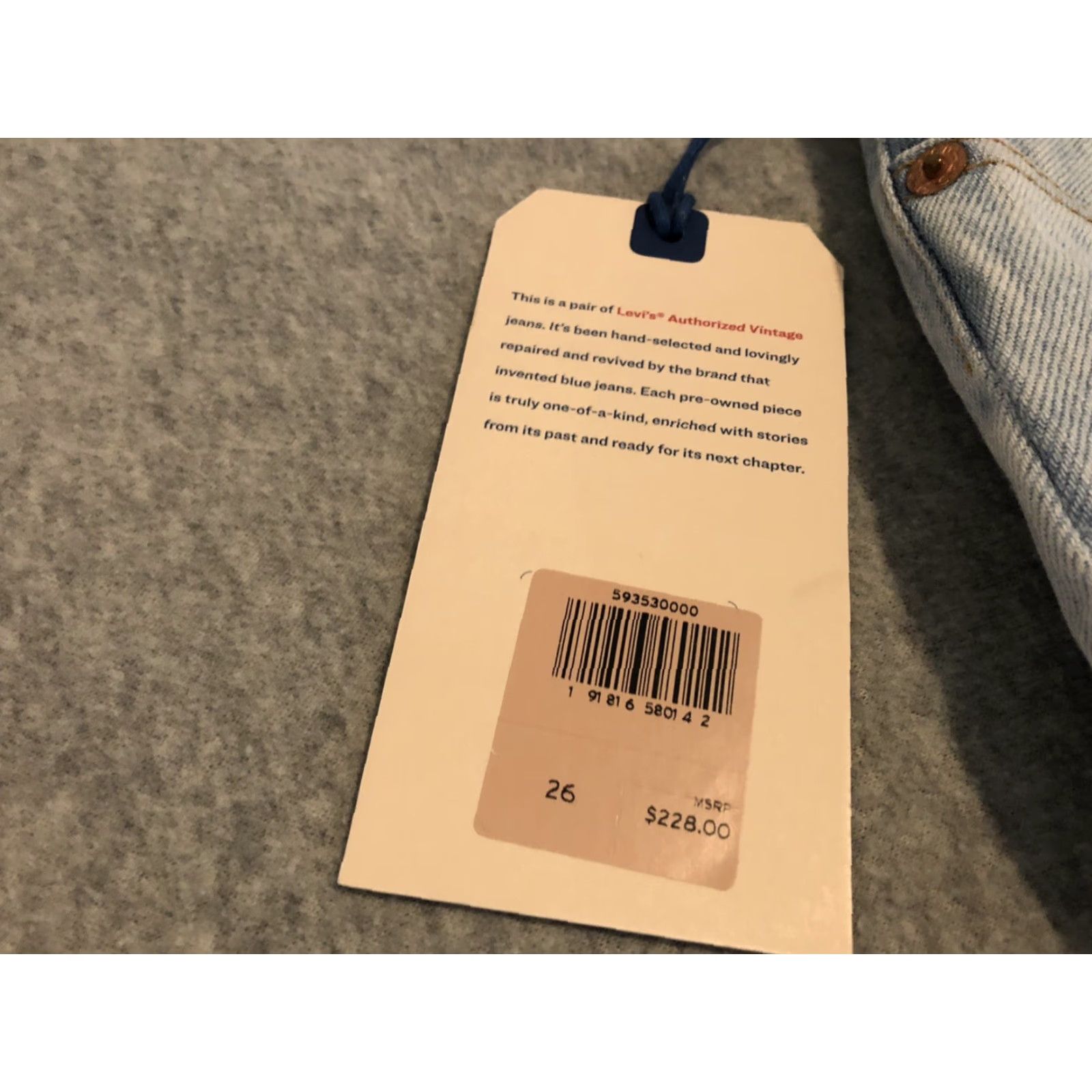 Levi's VINTAGE Levi's 501 Jeans Tapered Regular 26x31 Light Blue Denim Button Inseam 31 in Womens NWT Made in USA LVC Distressed 100% Cotton Jeans Size 26" / US 2 / IT 38 - 2 Thumbnail