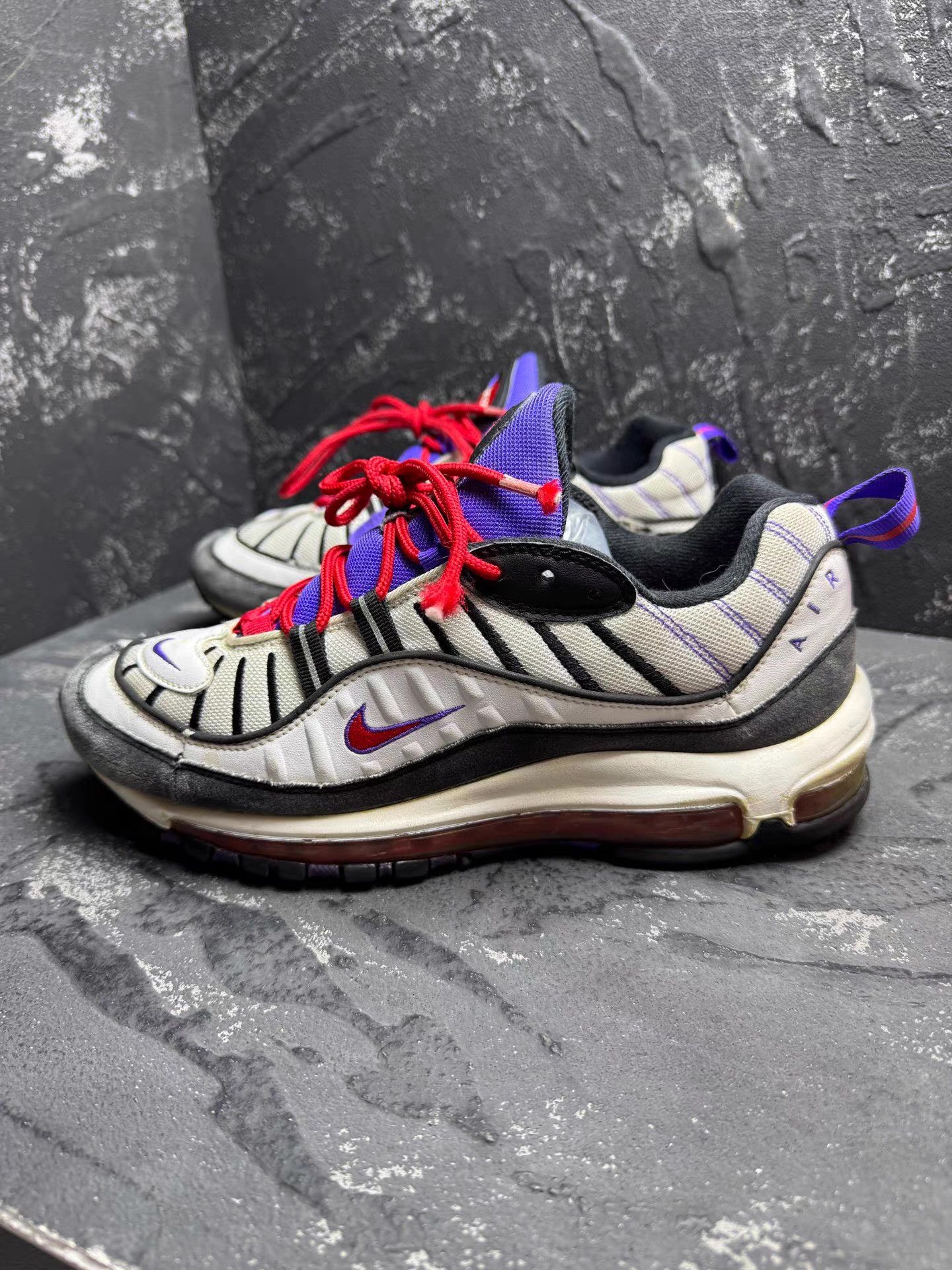 Nike Nike Air Max 98 Black & Purple Q10 Size US 8 / EU 41 - 7 Thumbnail