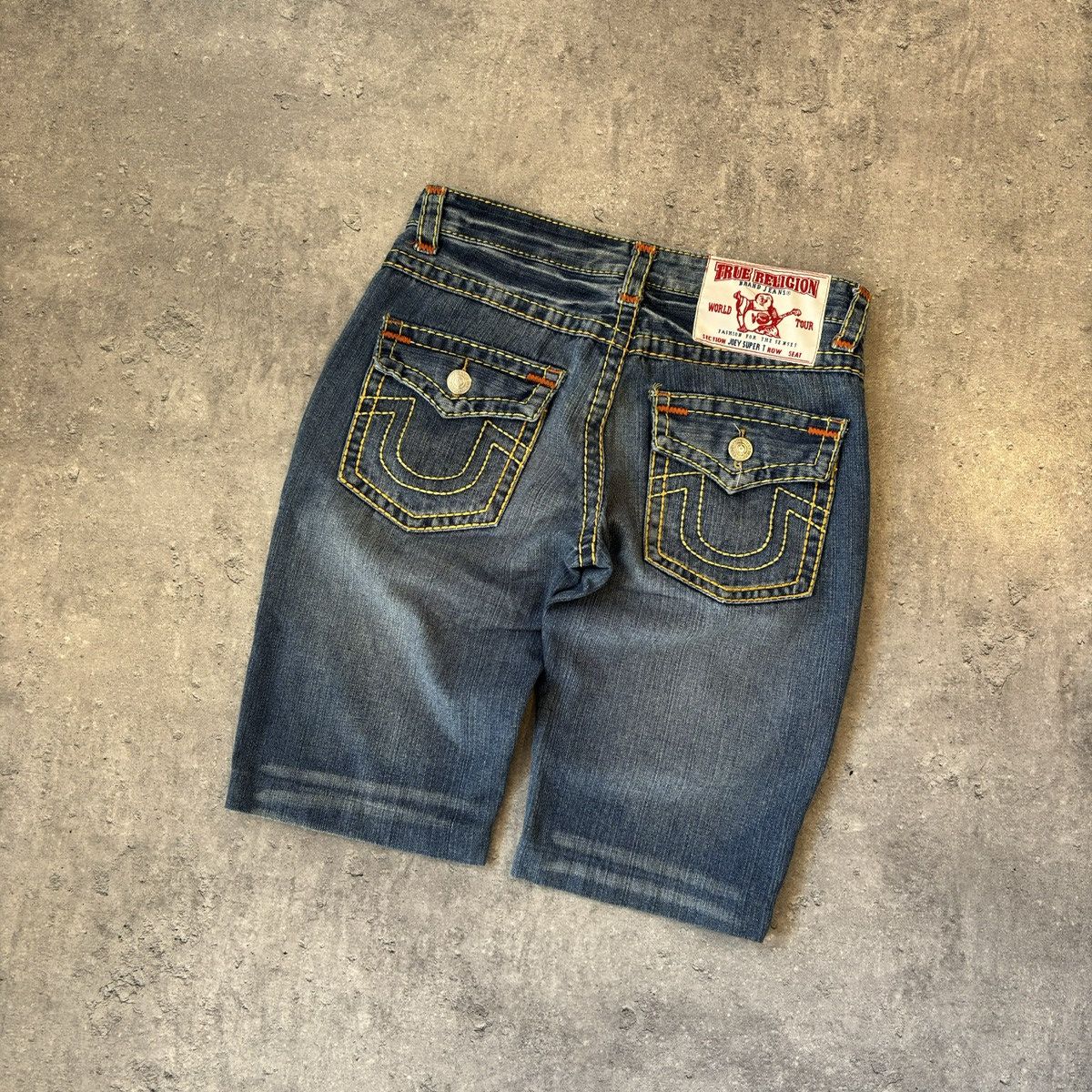 True Religion Y2k True Religion Denim Shorts Size US 32 / EU 48 - 1 Thumbnail