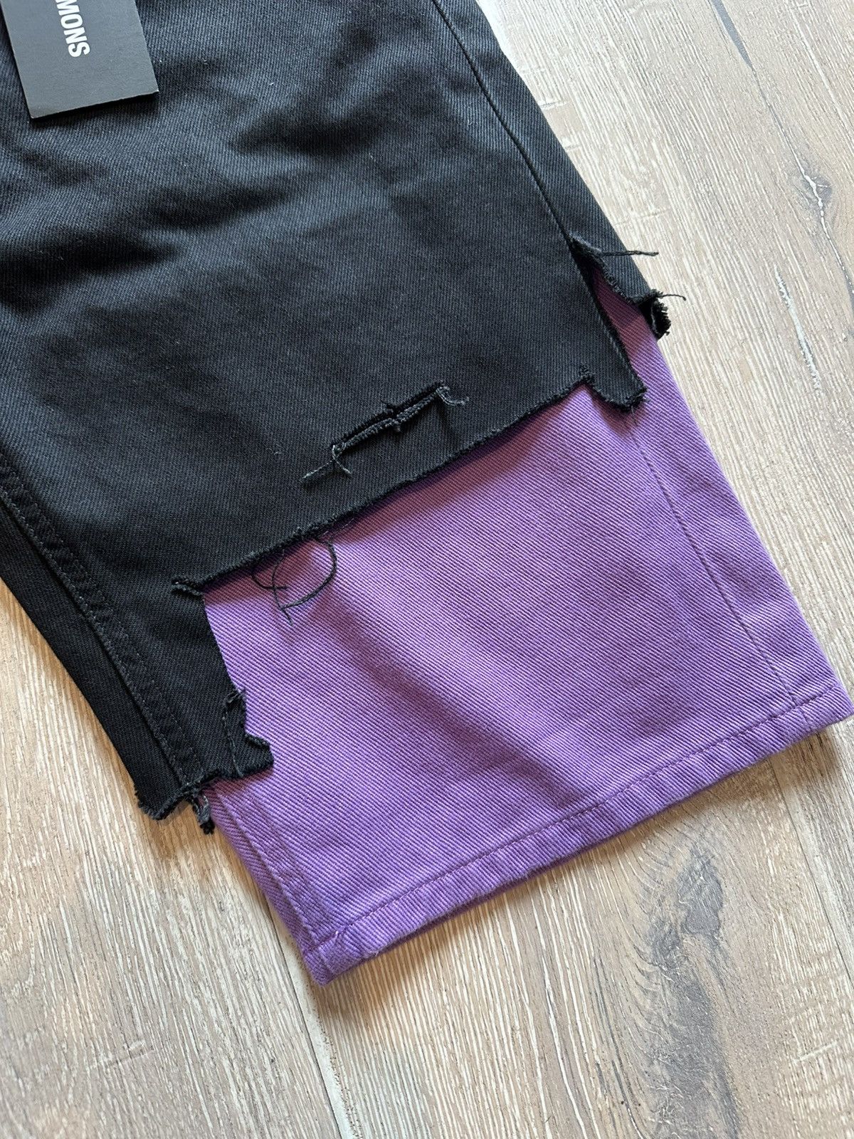 Raf Simons Raf simons SS20 Slim fit destroyed denim shorts Size US 33 - 3 Thumbnail