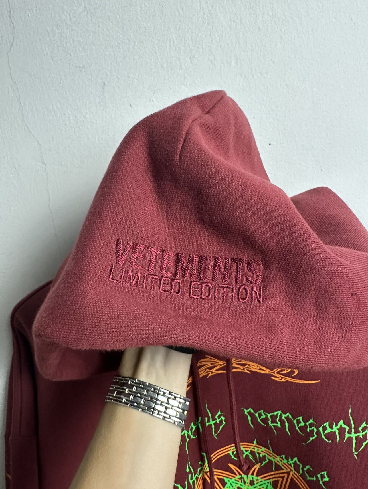 Vetements Vetements Vital Existence Hoodie Size US XS / EU 42 / 0 - 6 Thumbnail