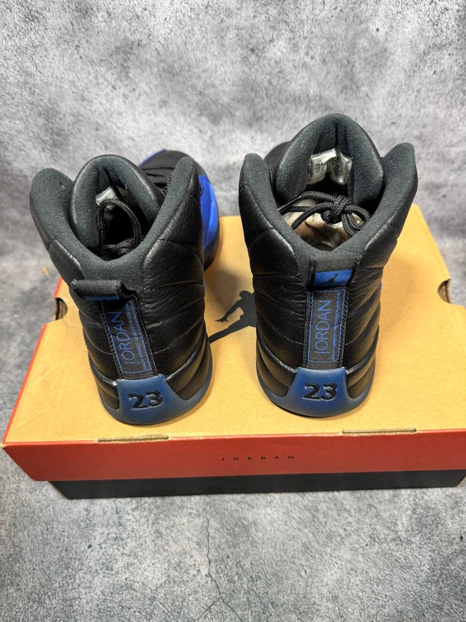 Jordan Brand Size 10.5 | Jordan 12 Game Royal With Box | Pre-Owned Size US 10.5 / EU 43-44 - 2 Thumbnail