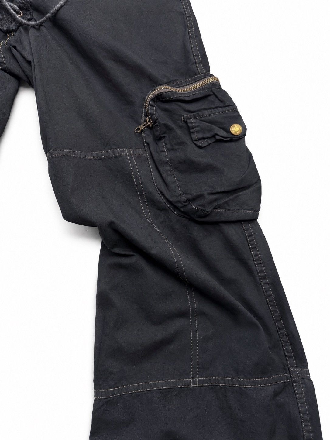 Japanese Brand Vertgarments Lace up flare cargo pants Size US 29 - 3 Thumbnail