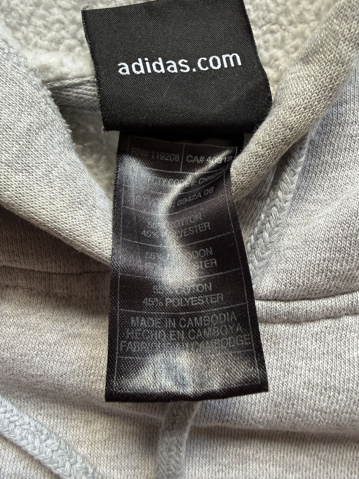 Vintage Vintage Y2K Detroit Pistons Adidas Hoodie Sweatshirt Size US L / EU 52-54 / 3 - 7 Thumbnail