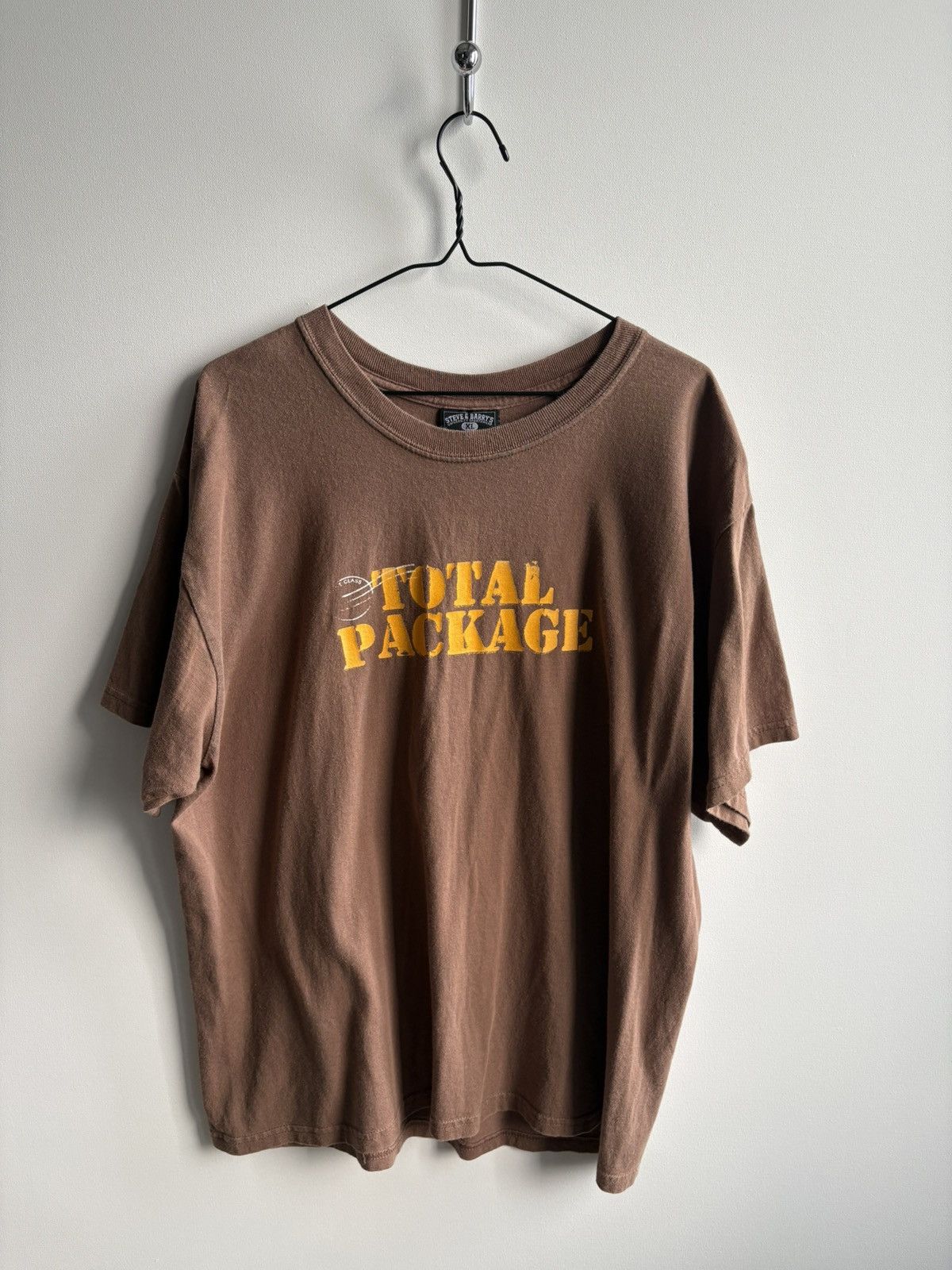 Steve And Barrys × Vintage Steve and Barry’s Football Vintage Streetwear Hype T-shirt Size US XL / EU 56 / 4 - 1 Thumbnail