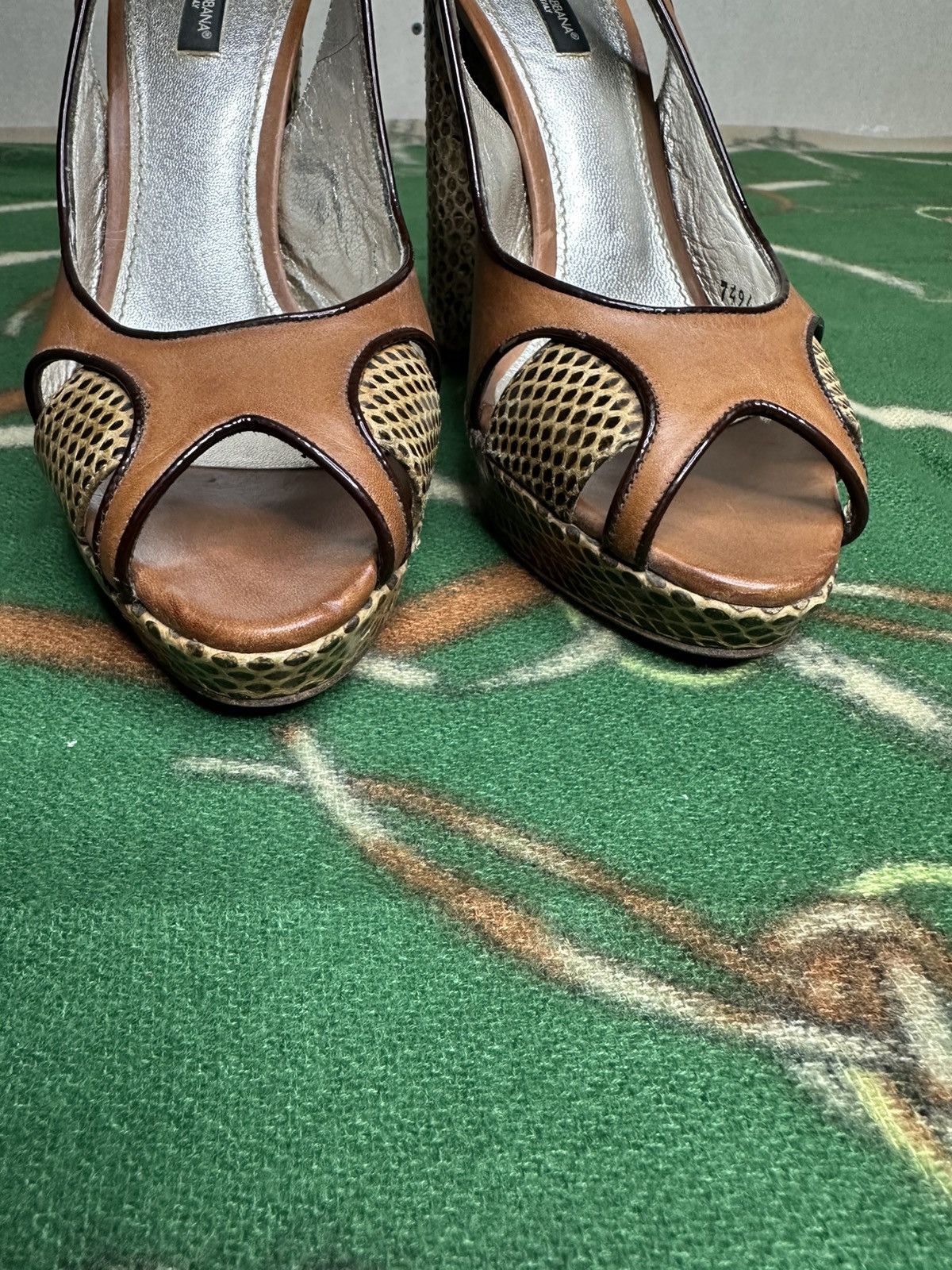 Dolce & Gabbana Dolce & Gabbana Vintage Snakeskin Leather Platform Size 39 Size US 8 / IT 38 - 9 Thumbnail