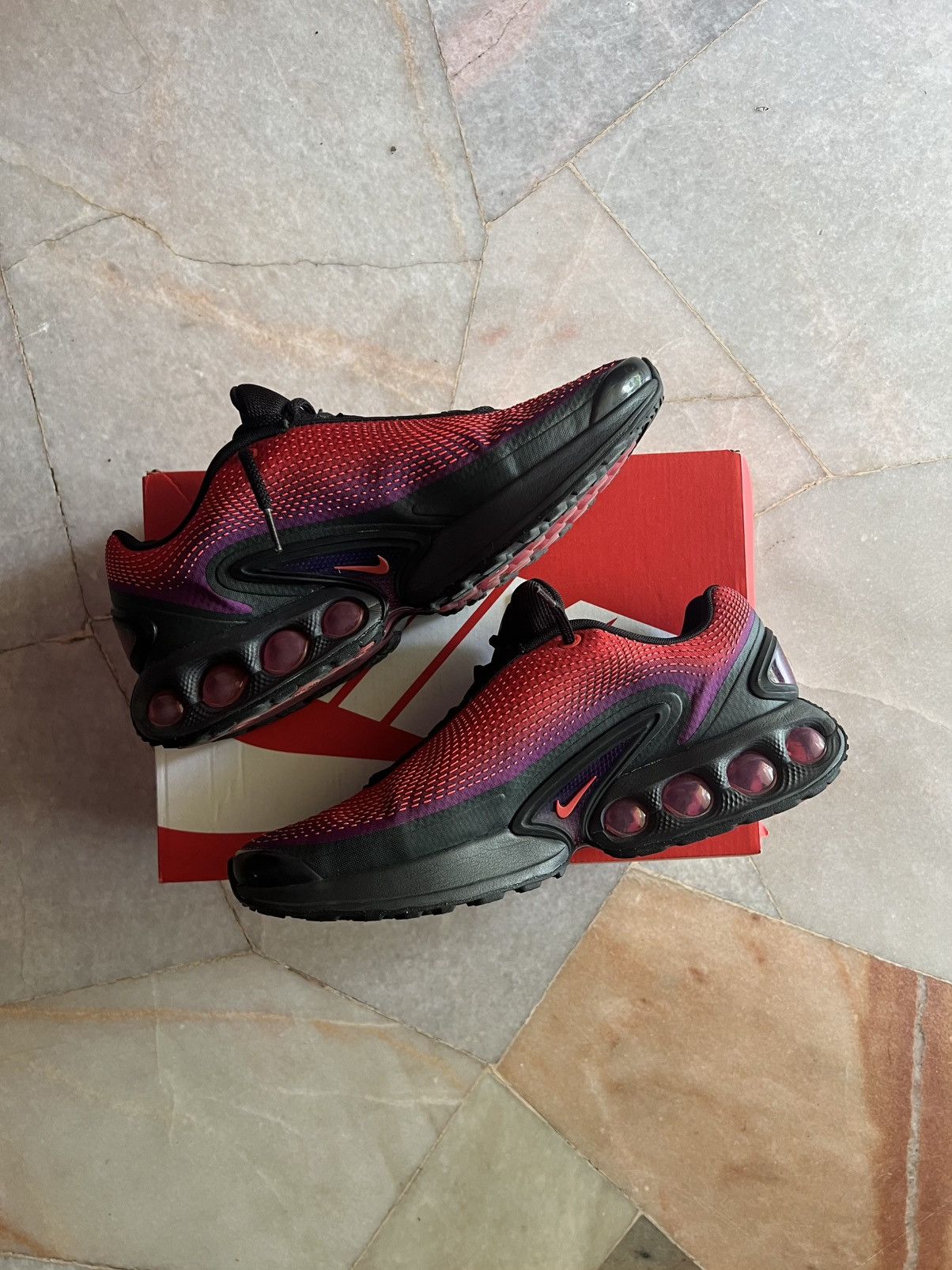 Nike NIKE AIR MAX DN ALL DAY Size US 10 / EU 43 - 3 Thumbnail