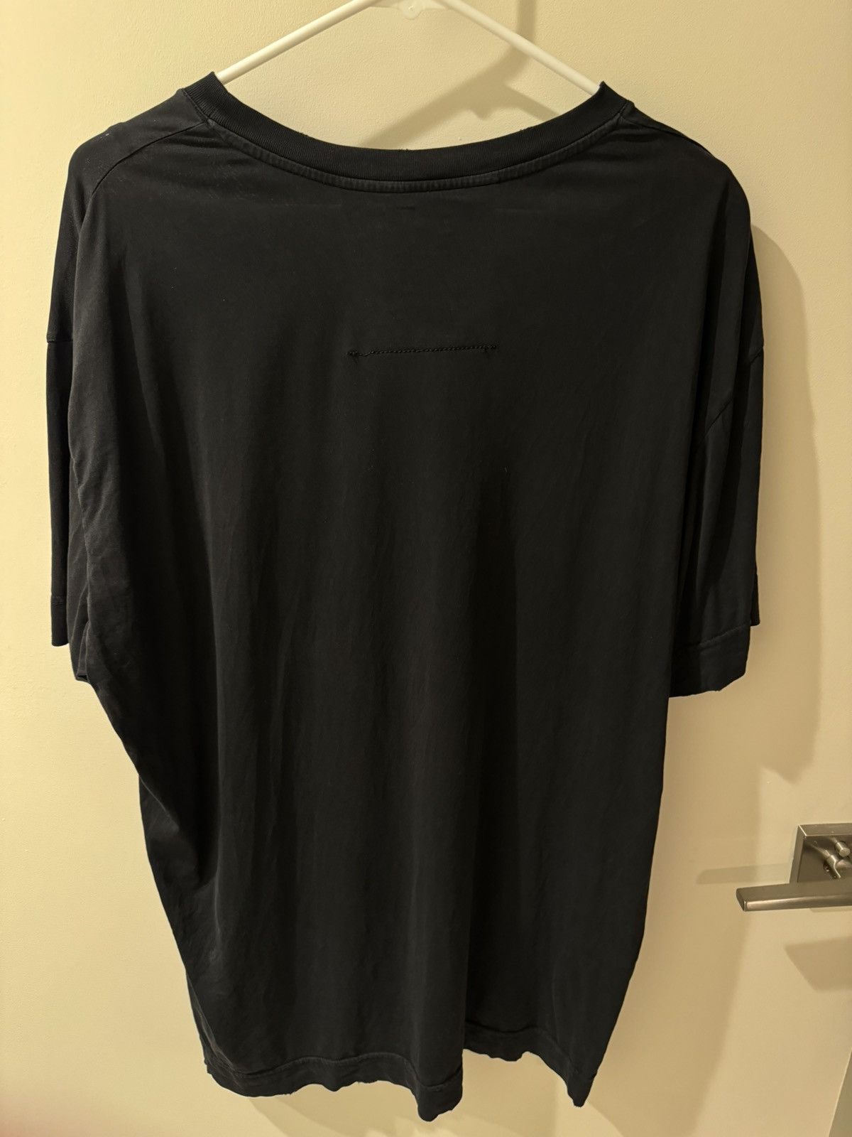 Givenchy Givenchy Barbed Wire Vintage Distressed Tshirt Size US M / EU 48-50 / 2 - 4 Thumbnail