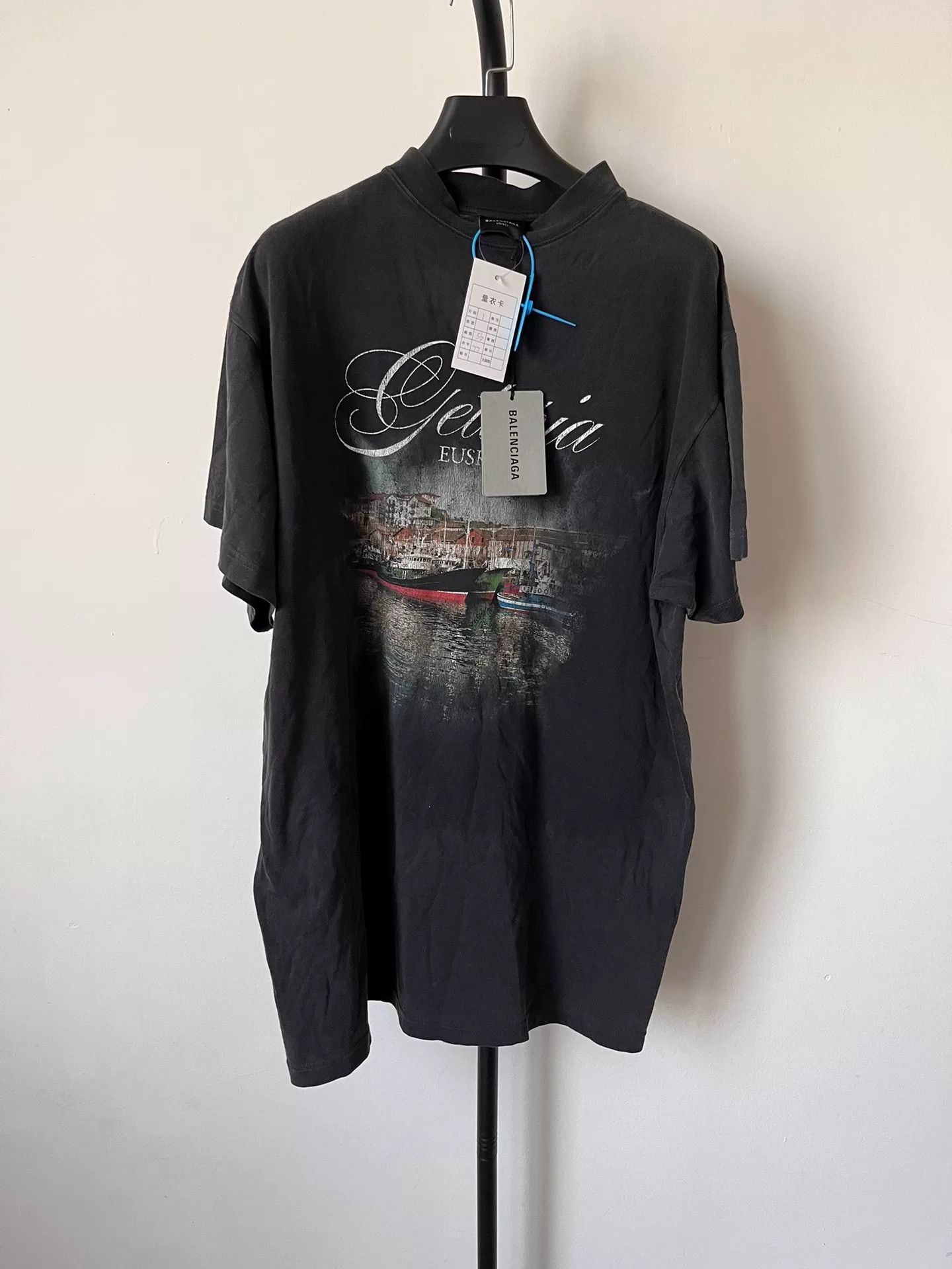 Balenciaga Balenciaga 25SS Night View Short Sleeve Size US S / EU 44-46 / 1 - 1 Thumbnail