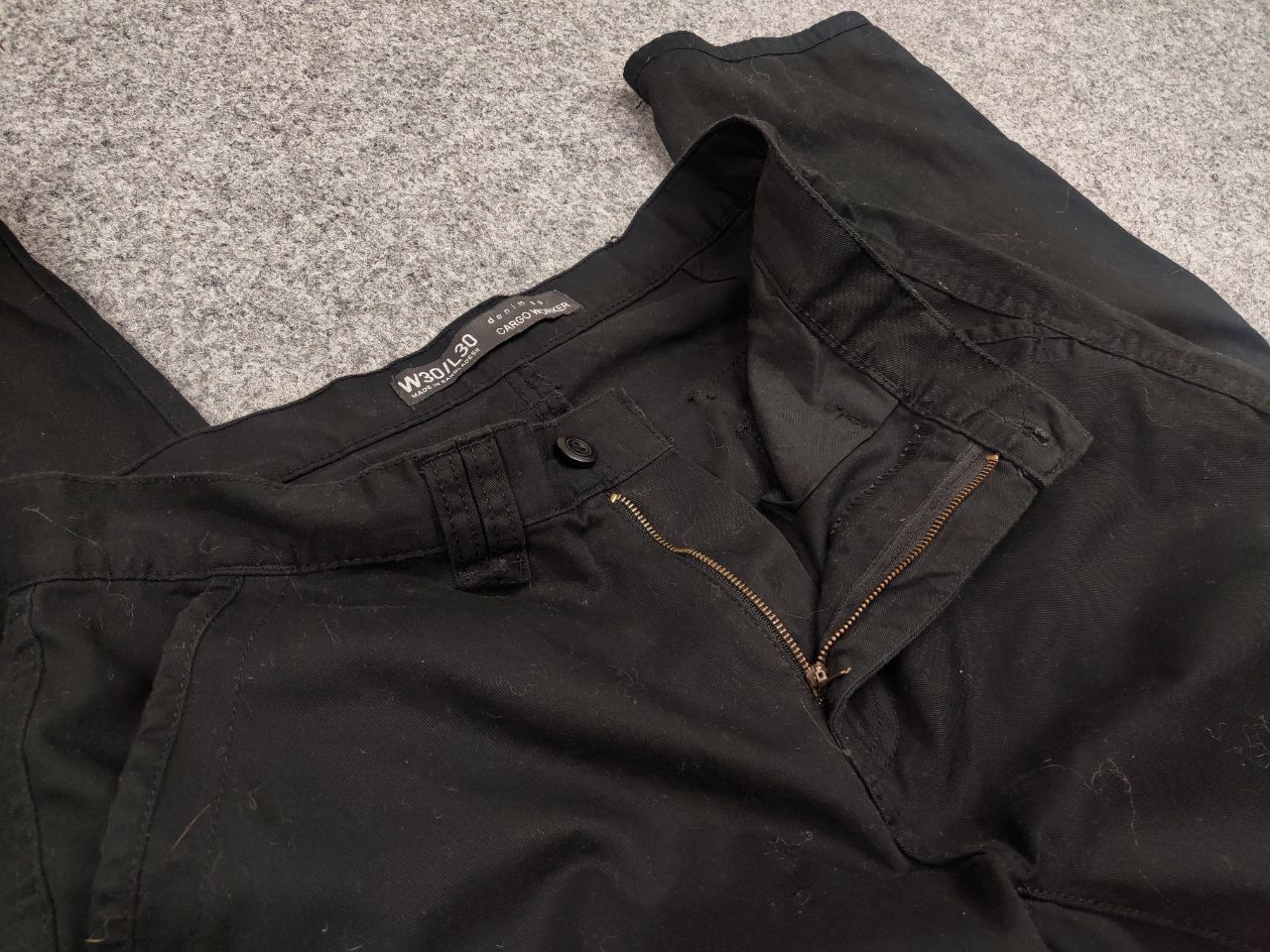 Japanese Brand Vintage Japanese Black Cargo Workwear Y2K Style Pants Size US 30 / EU 46 - 12 Thumbnail