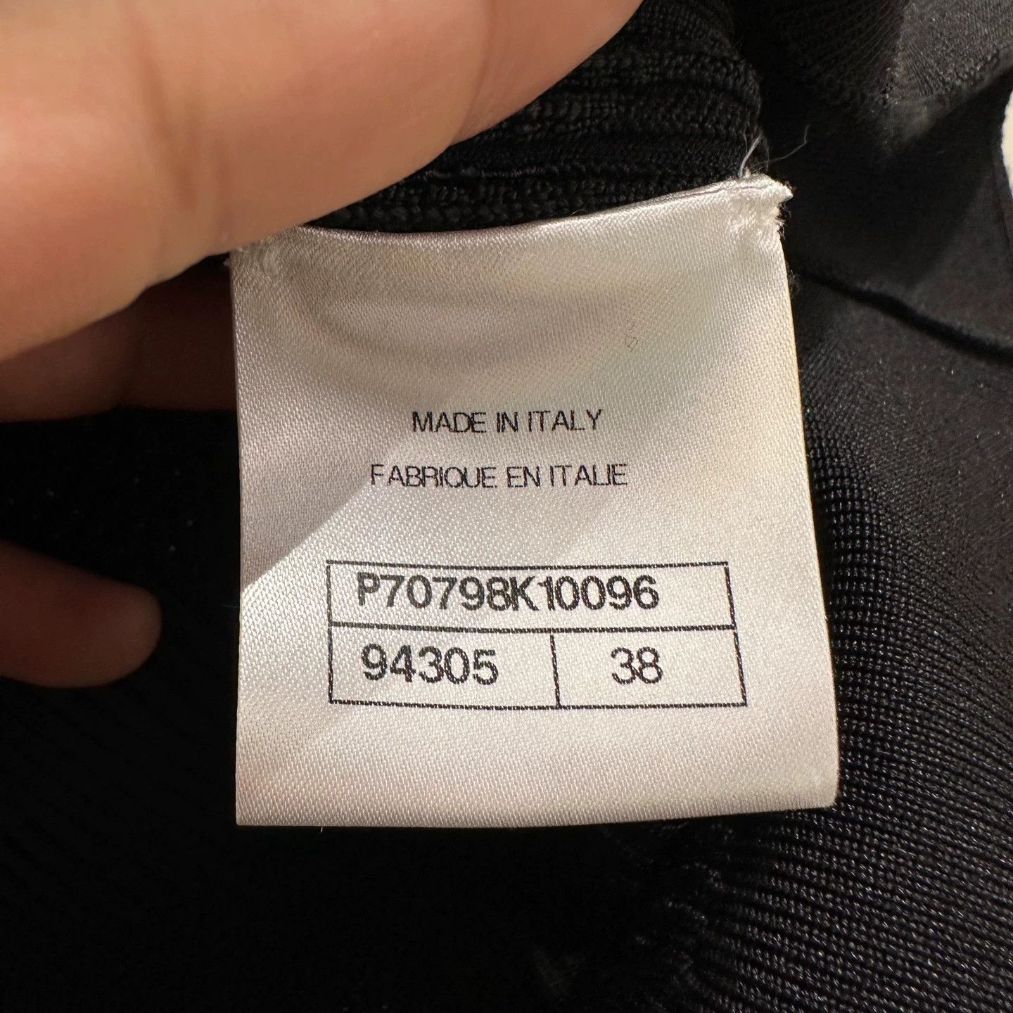 Chanel Chanel mar166 Logo crystal embossed silk tank 38 Size S / US 4 / IT 40 - 4 Thumbnail