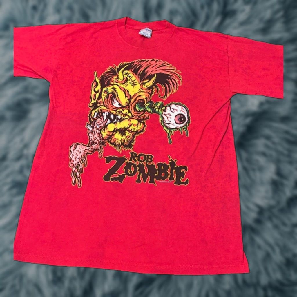 Bally VINTAGE Rob Zombie Band Tee Eye Ball Distressed 2002 VTG Shirt Mens Size Large Red Short Sleeve T-Shirt Band, 90s, Music, Rock, Y2K Size US L / EU 52-54 / 3 - 1 Thumbnail