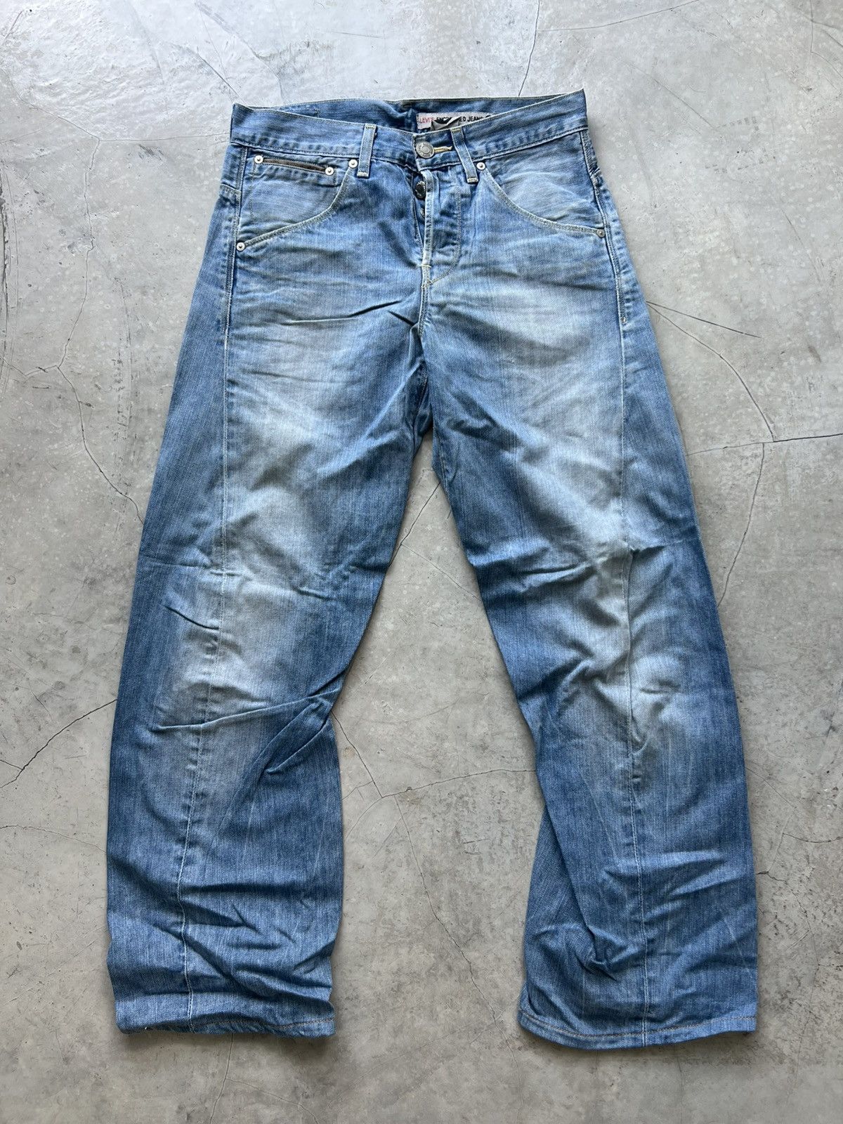 Levi's Levis Engineered Jeans Buckleback Tag W27 Actual 30x29.5 Size US 30 / EU 46 - 1 Thumbnail