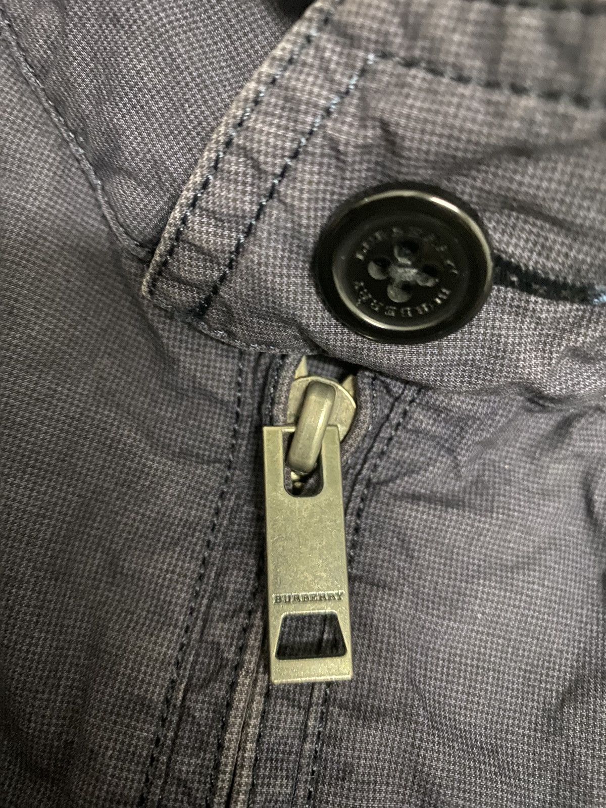 Burberry × Japanese Brand × Vintage Vintage Burberry London Zipper Jacket Size US L / EU 52-54 / 3 - 3 Thumbnail