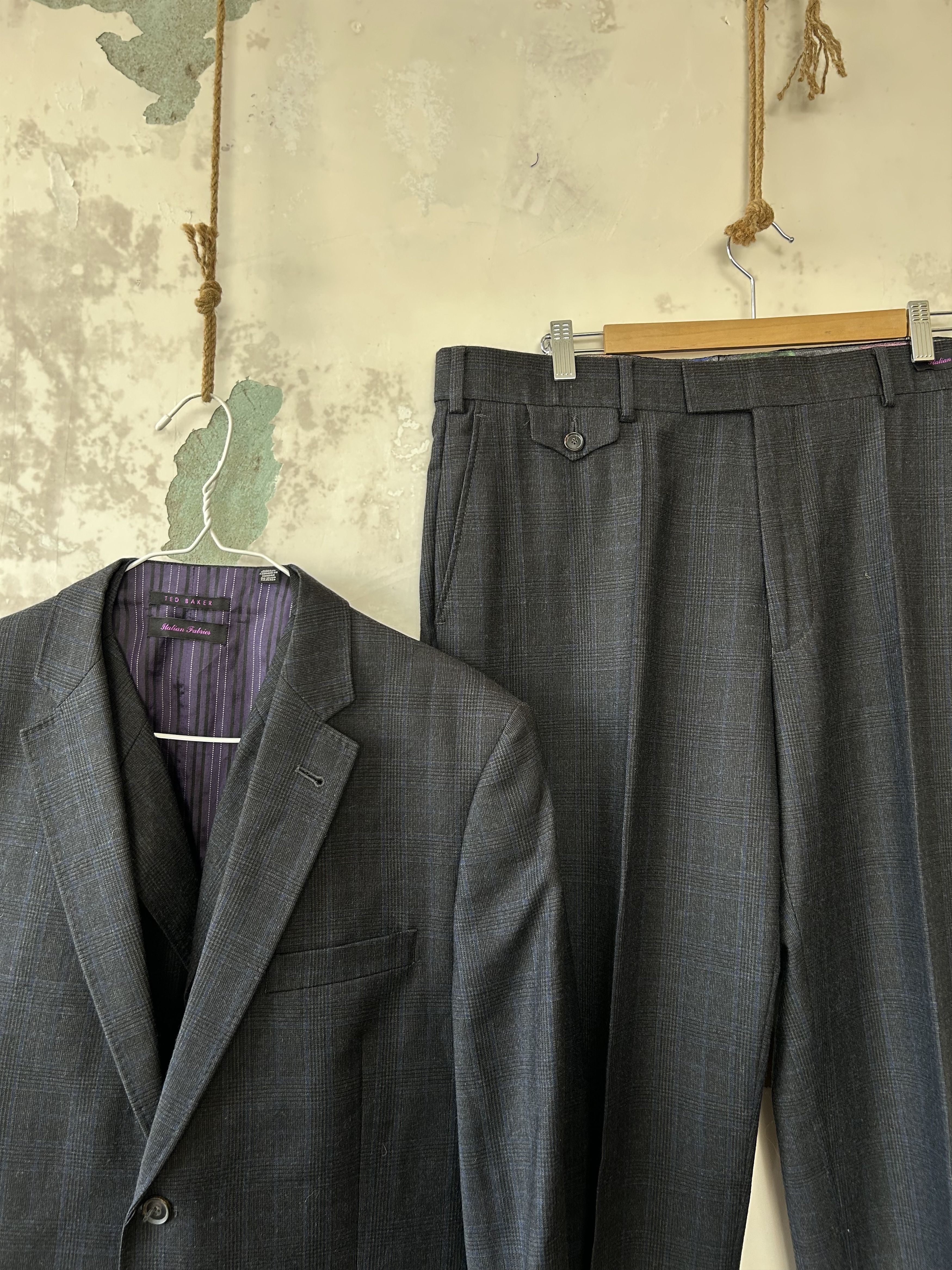 Ted Baker Ted Baker Suit Wool London Endurance 2 Piece 42 R Size 42R - 3 Thumbnail
