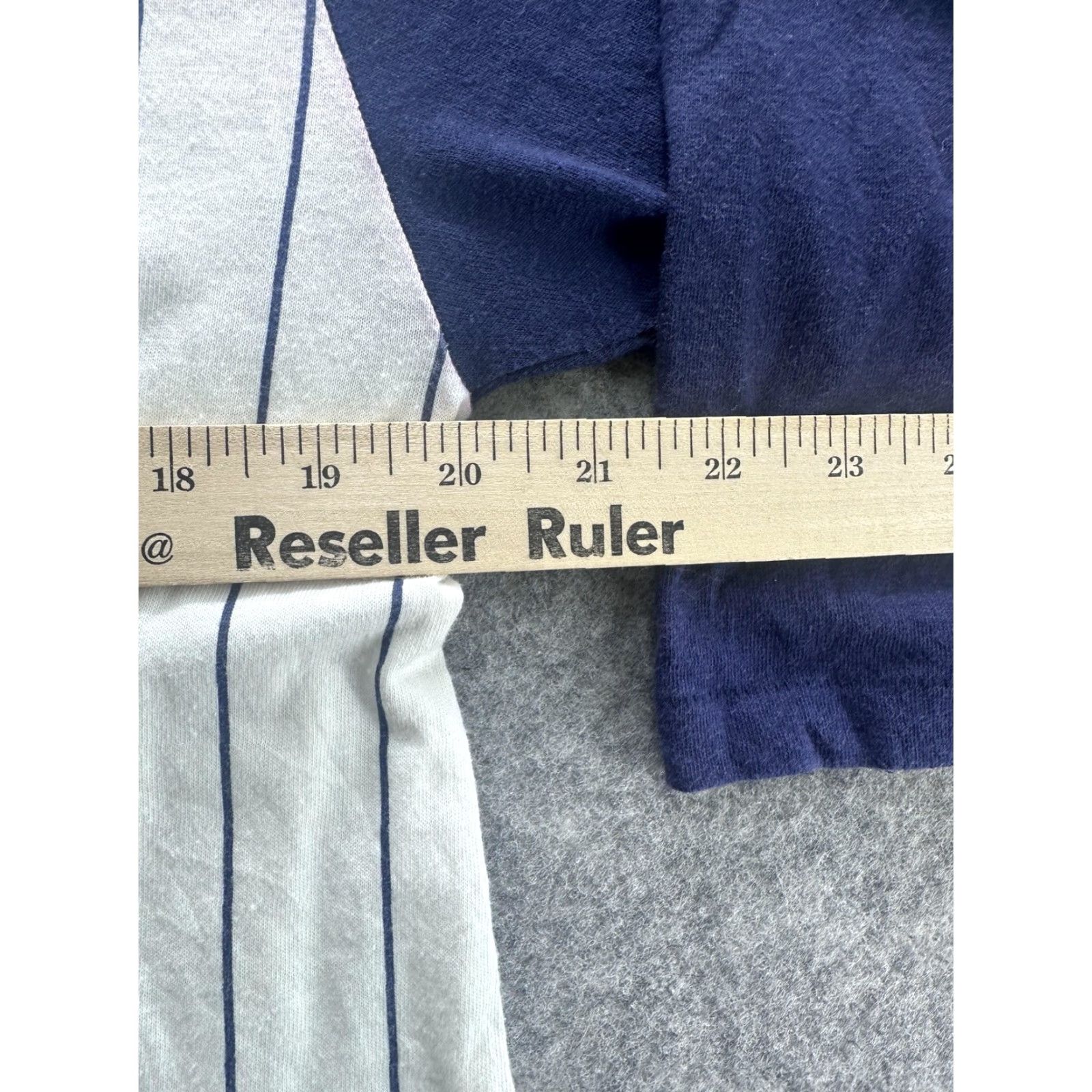 Other Pipefitters Local 562 Shirt Mens Large White Pinstripe Henley Raglan 3/4 Sleeve Size US L / EU 52-54 / 3 - 5 Thumbnail