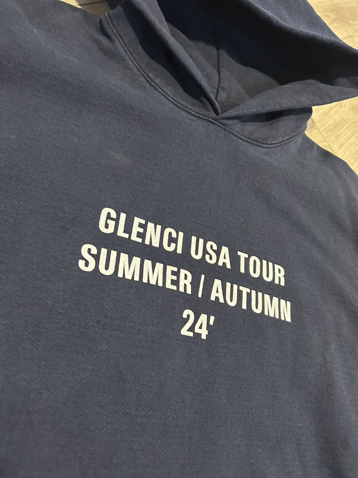 The GV Gallery The GV Gallery Glenci USA Tour Summer/Autumn '24 Hoodie Size US XL / EU 56 / 4 - 4 Thumbnail