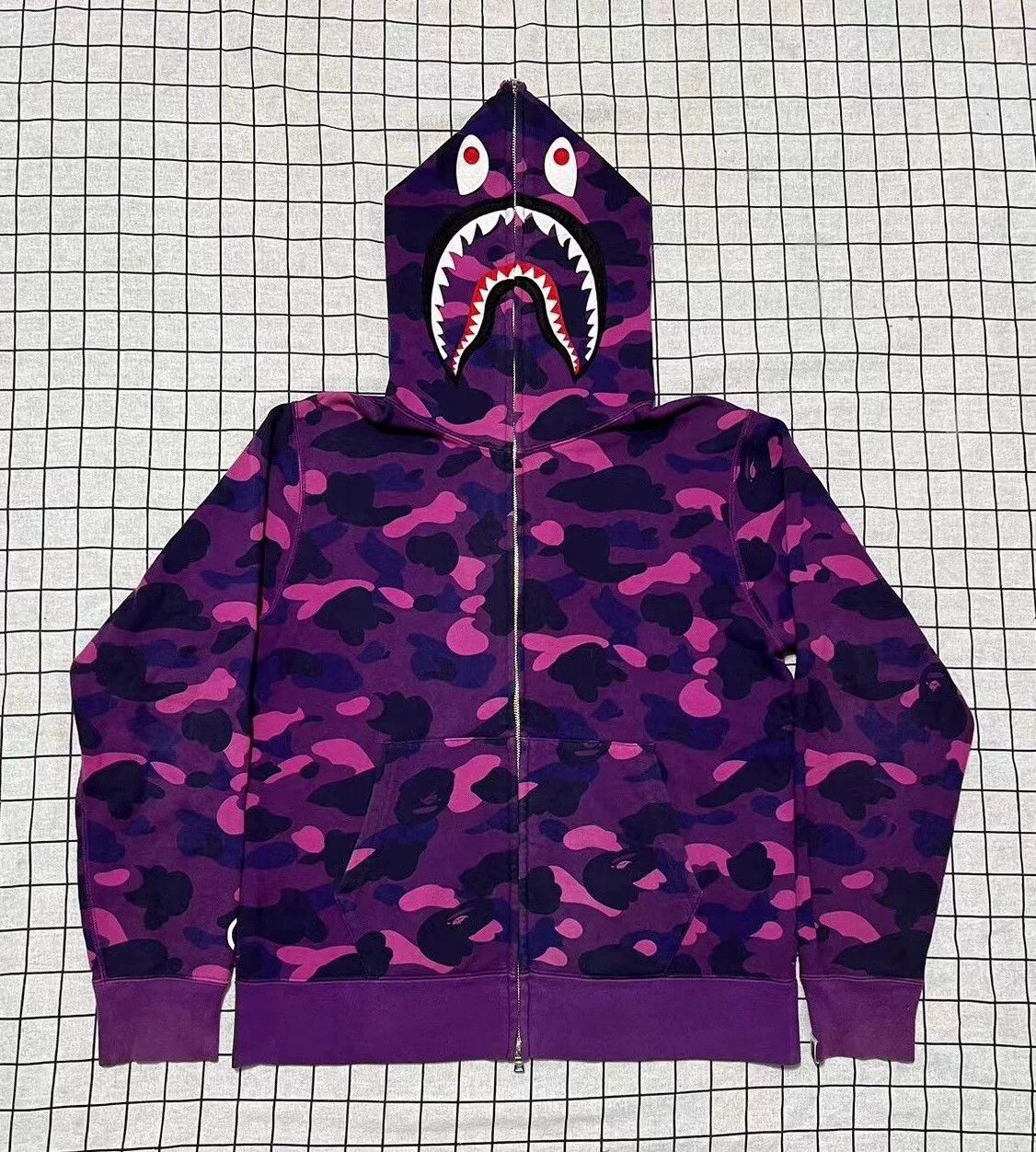 Bape Bape Shark Camo Multi Hoodie l Men Size US L / EU 52-54 / 3 - 1 Thumbnail