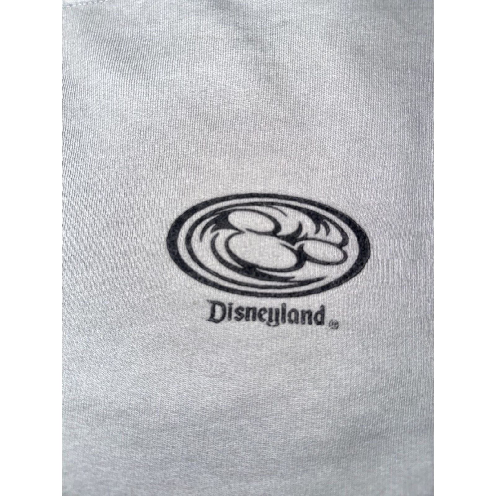 Disney VINTAGE Disney Mickey Mouse Surfing Cropped Crewneck Sweatshirt Gray Women’s Large 22x20 Size L / US 10 / IT 46 - 2 Thumbnail