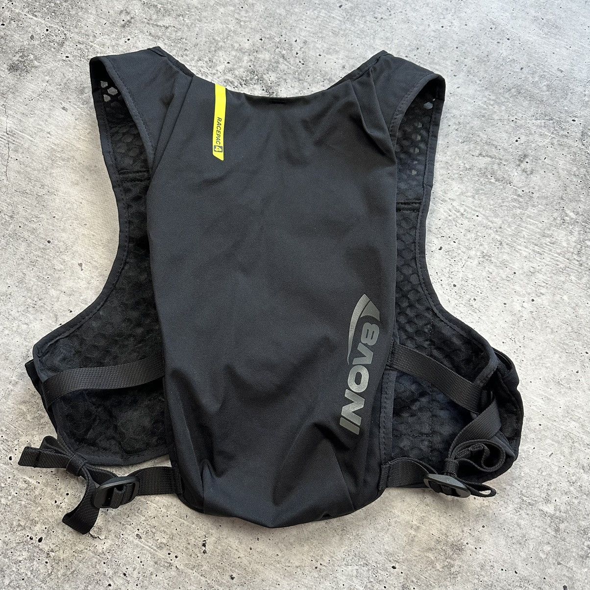 Nike Inov-8 Racepac 20 Running Vest Black Size US S / EU 44-46 / 1 - 9 Thumbnail