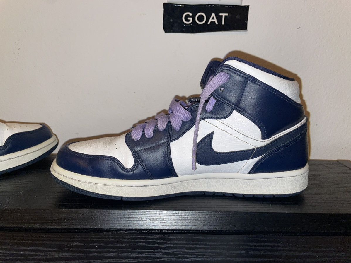 Jordan Brand Air Jordan 1 Mid “Obsidian” Size US 9 / EU 42 - 4 Thumbnail