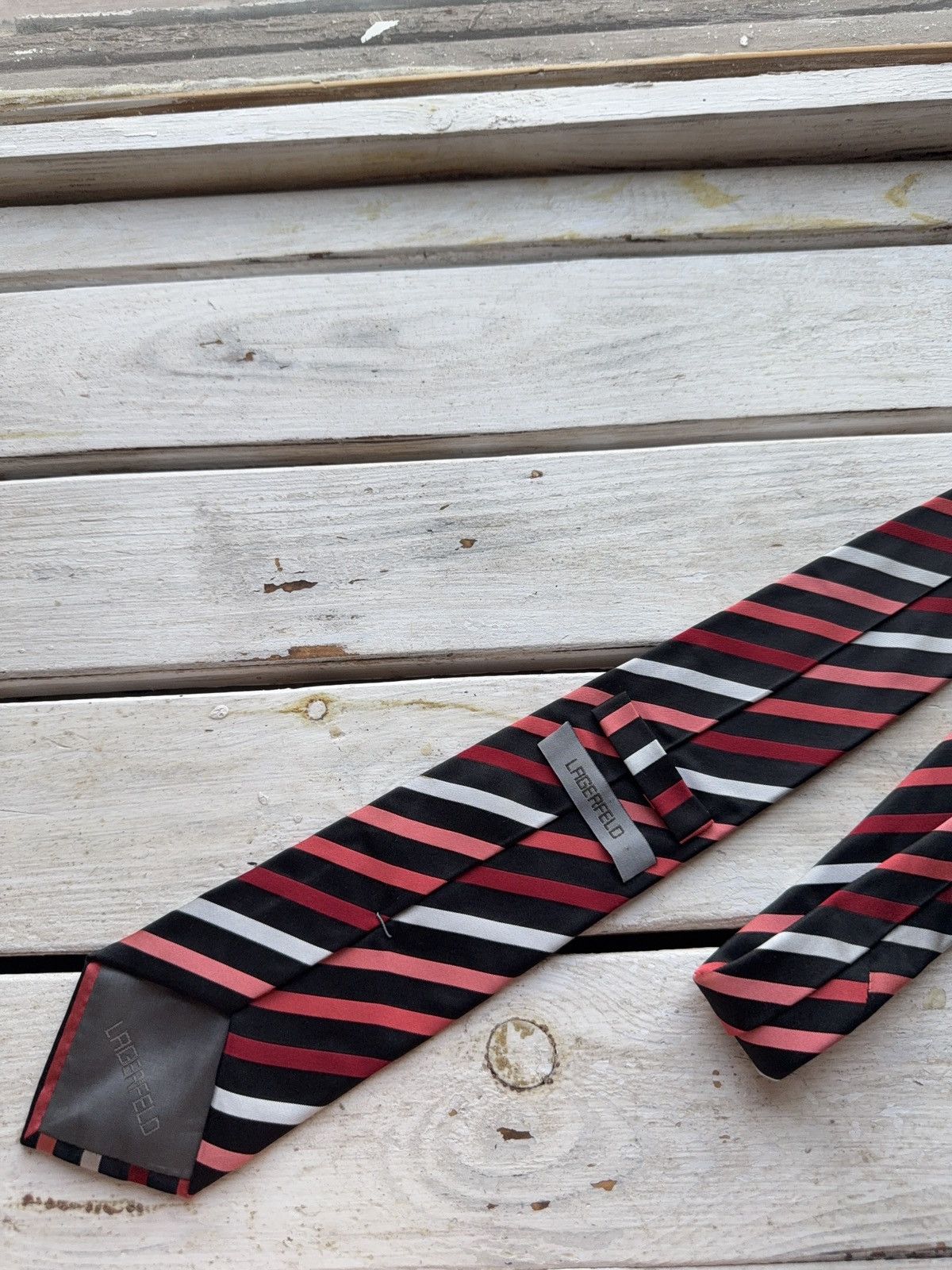 Designer × Karl Lagerfeld Karl Lagerfeld Striped Silk Tie Red Black Gray Vintage Size ONE SIZE - 5 Thumbnail