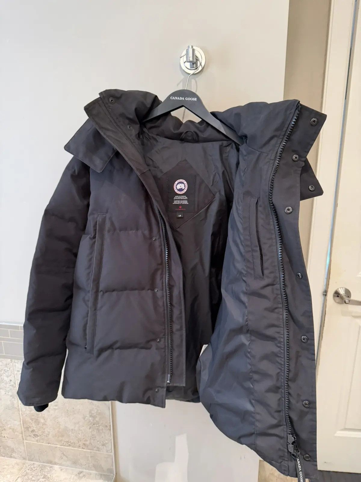 Canada Goose Wyndham Parka Size US L / EU 52-54 / 3 - 8 Thumbnail