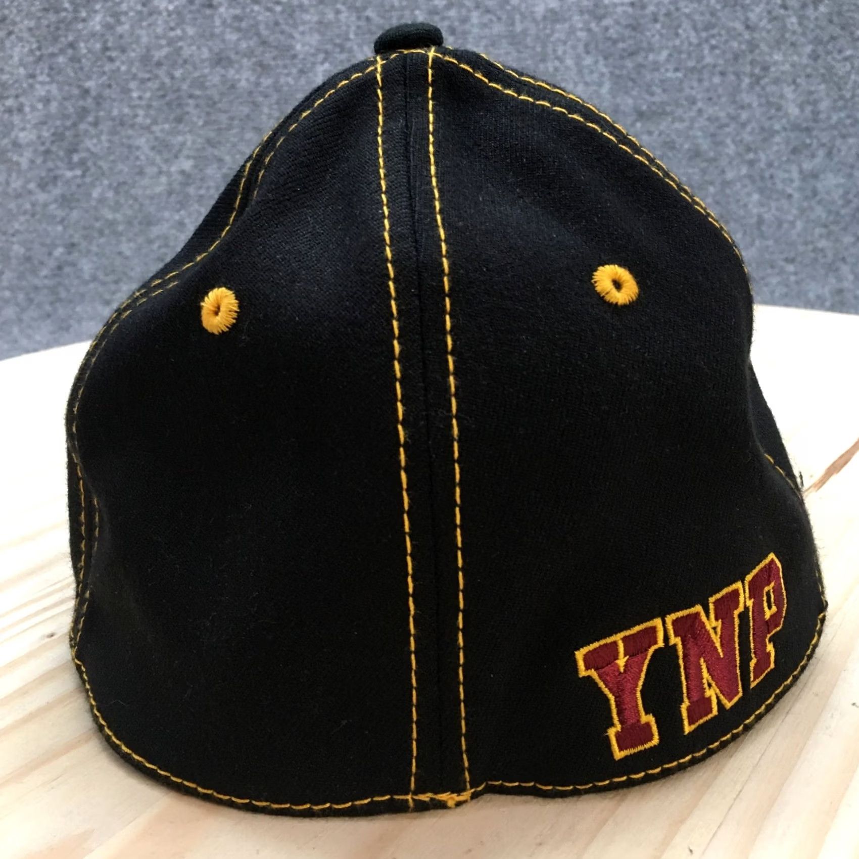 Vintage Yellowstone Mens OS Black Embroidered Logo Fitted Baseball Cap Cap Sun OS Black Embroidered Logo Mens Baseball Cap Size US M / EU 48-50 / 2 - 6 Thumbnail