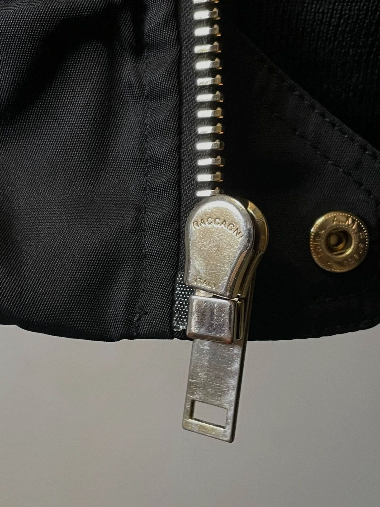 Alexander McQueen Alexander McQueen AW2014 Black & Gold Bomber Jacket Size US M / EU 48-50 / 2 - 5 Thumbnail