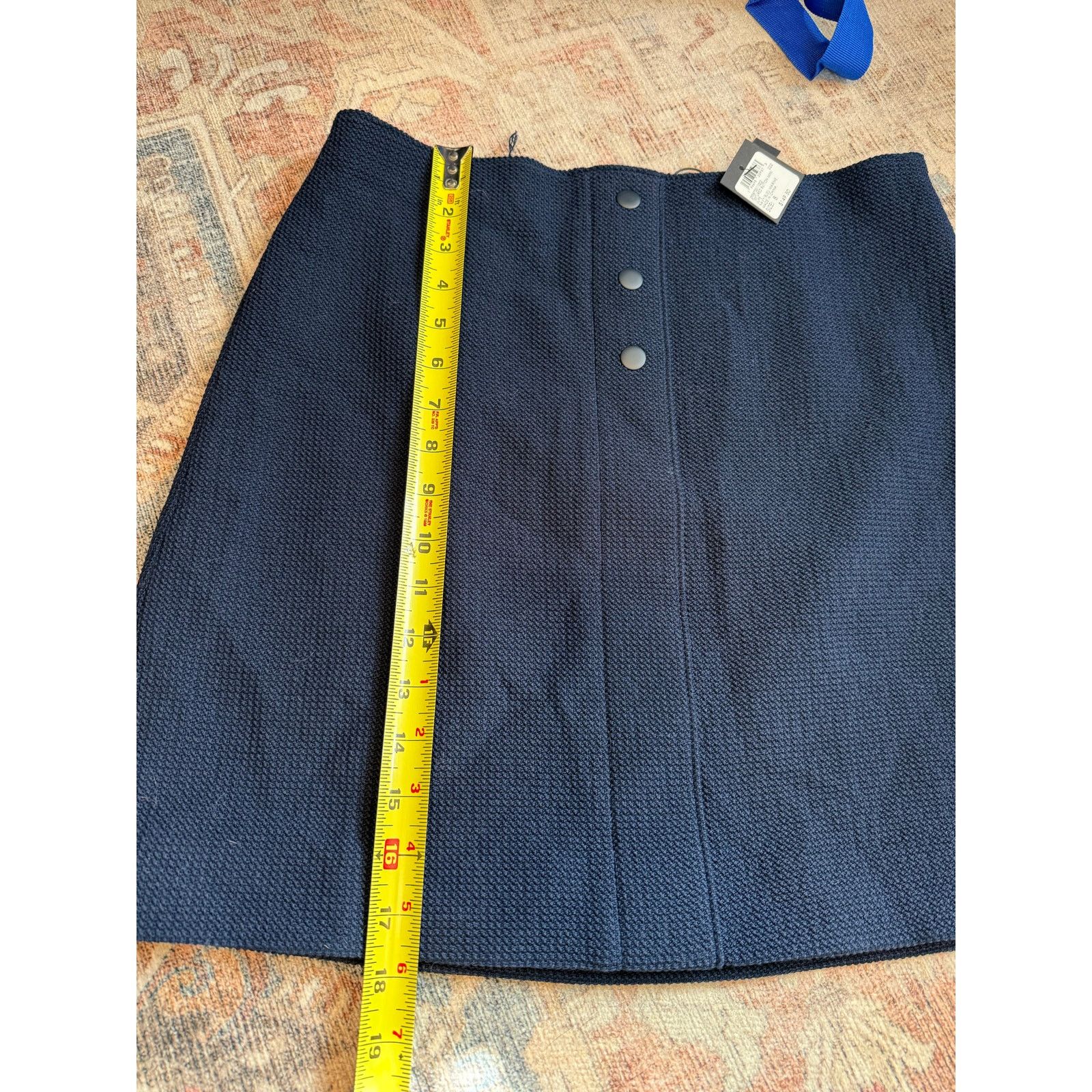 Club Monaco Club Monaco NWT Navy Blue Button Mini Skirt Sz 8, MP $150 Size 30" / US 8 / IT 44 - 2 Thumbnail