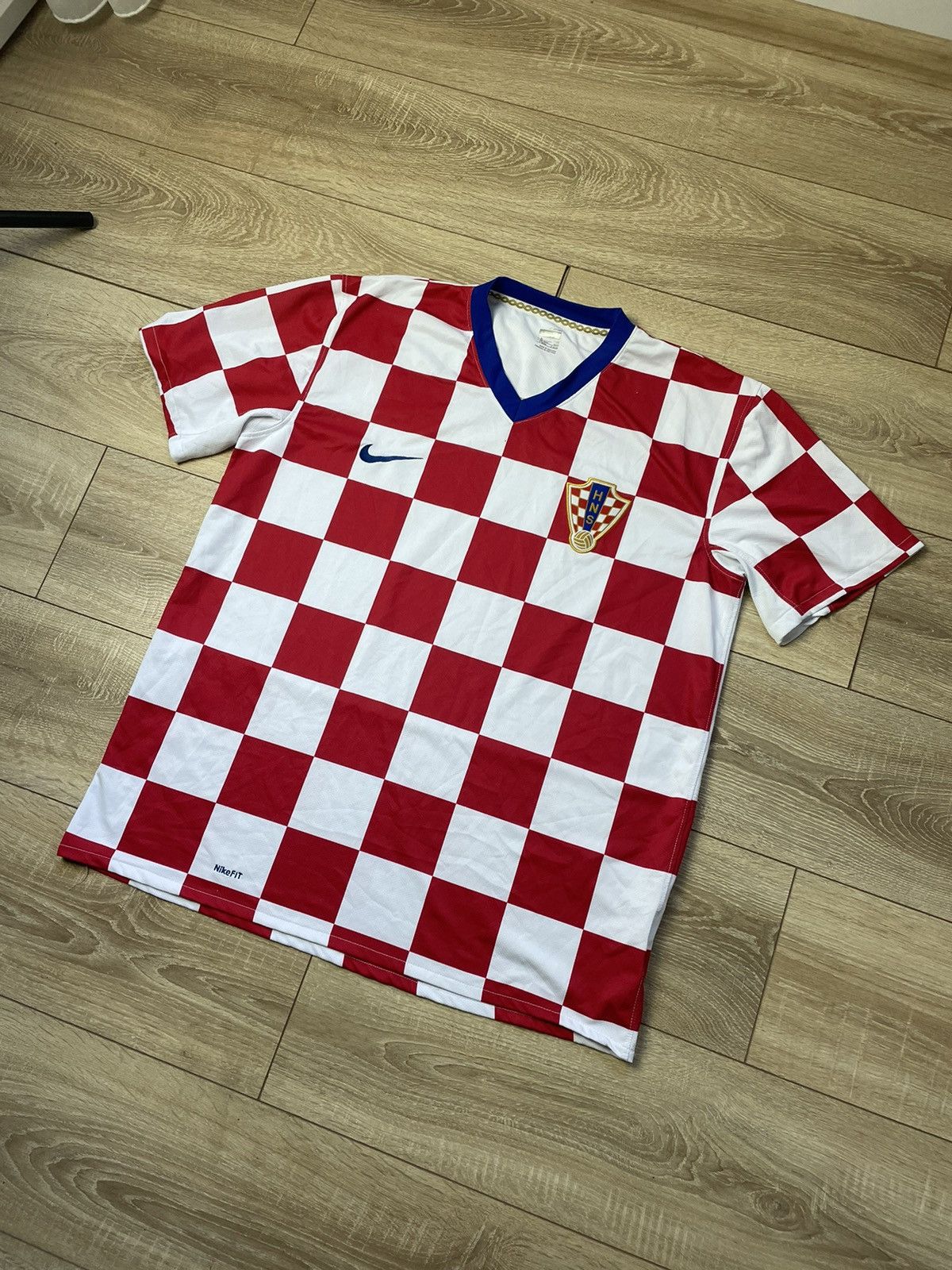 Nike CROATIA 2008 2009 HOME FOOTBALL SHIRT SOCCER JERSEY NIKE Xl Size US XL / EU 56 / 4 - 2 Thumbnail