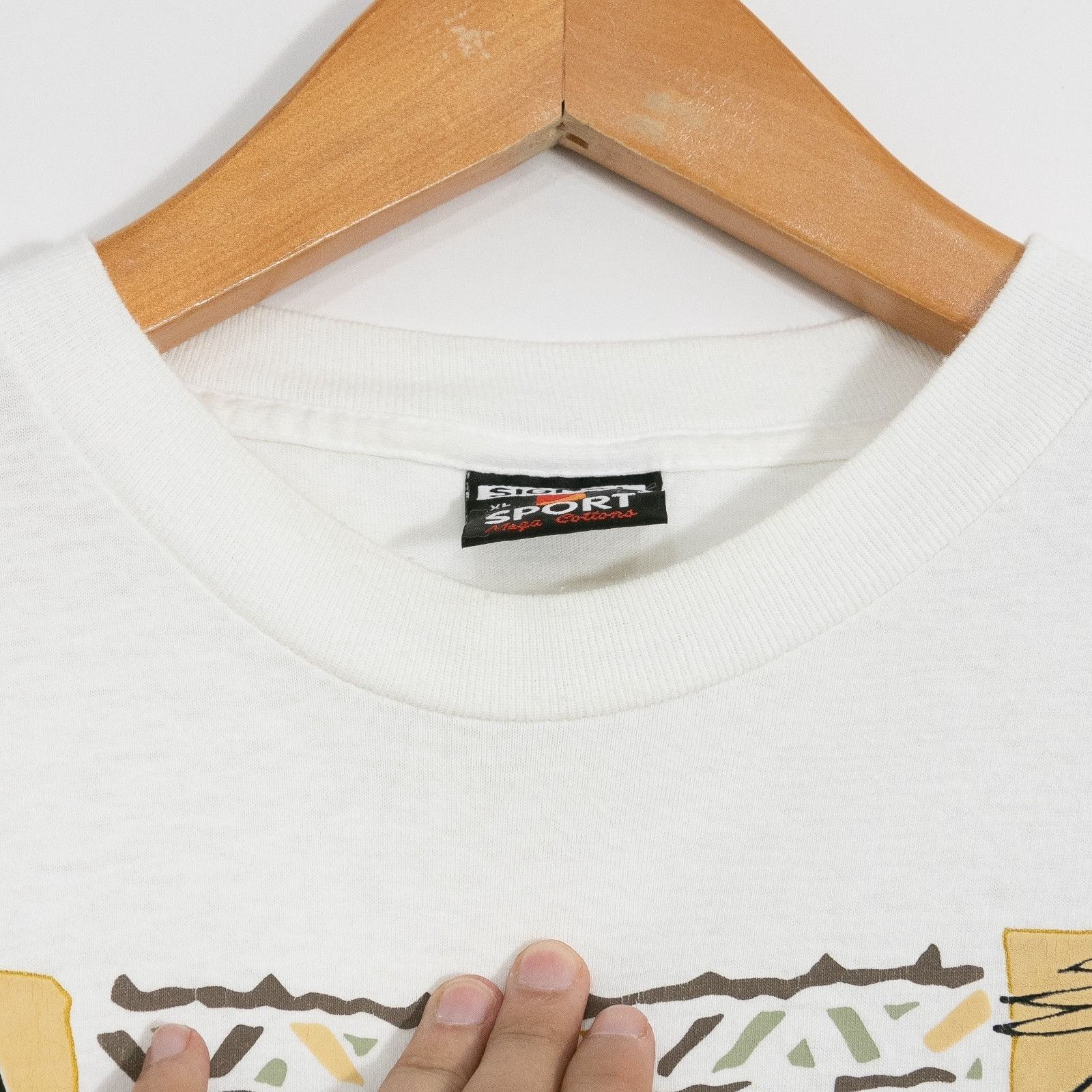 Vintage Vintage 90s Bahamas Port Lucaya Tourism Tee XL Single Stitch Size US XL / EU 56 / 4 - 4 Thumbnail
