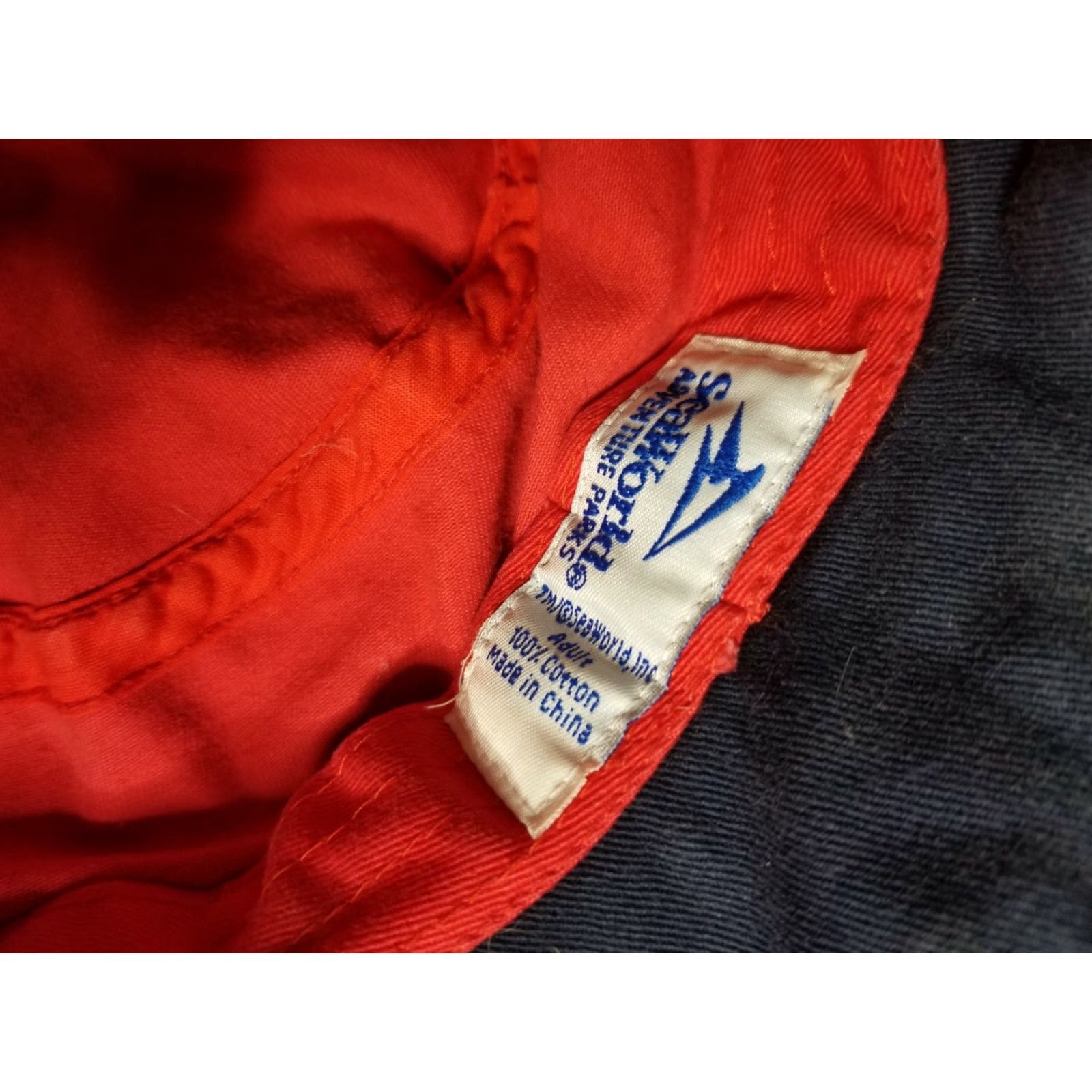 Vintage VINTAGE SeaWorld Bucket Hat Unisex Adult One Size Embroidered Sun Cap Red Blue Logo Size ONE SIZE - 3 Thumbnail