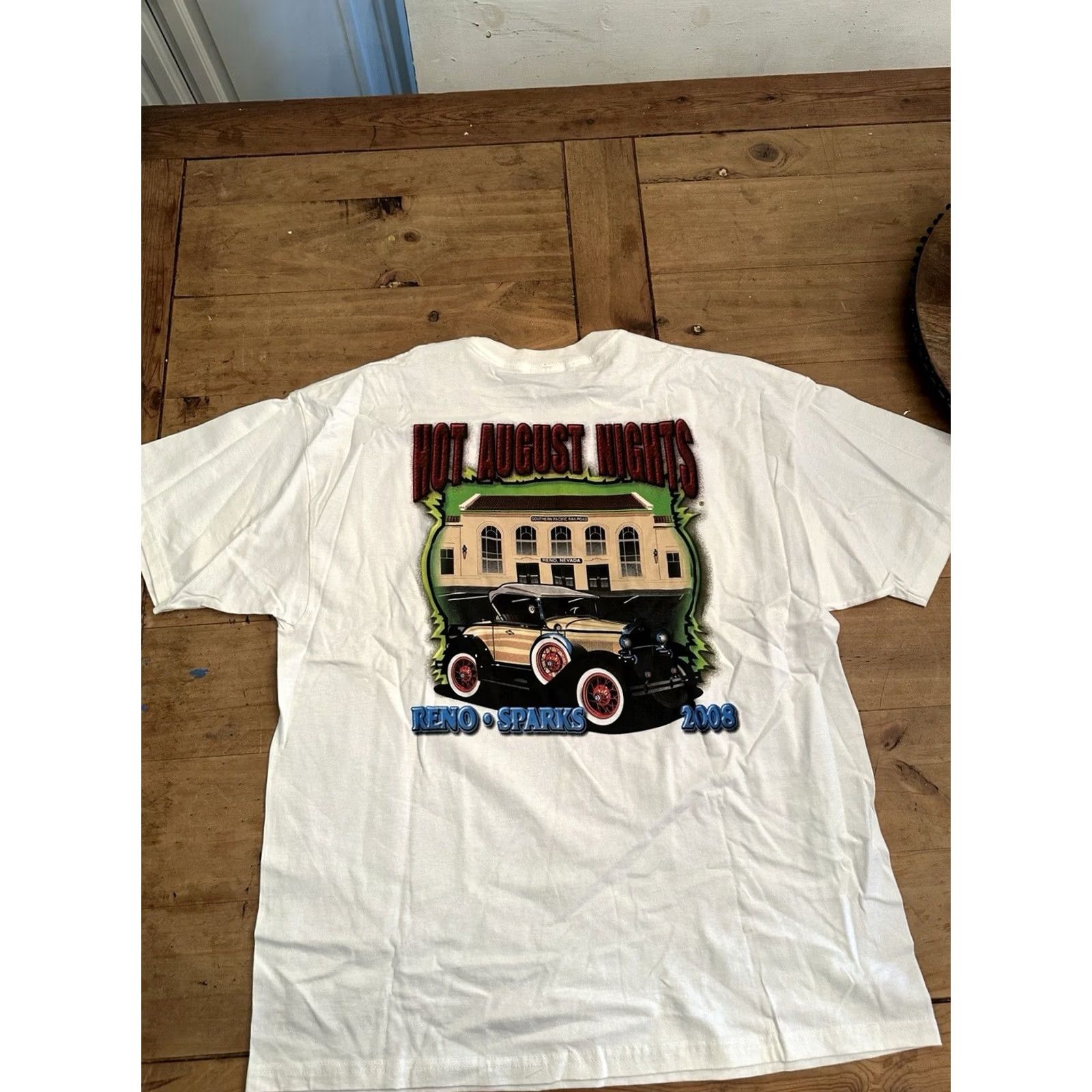 Vintage Hot August Nights 2008 Reno Classic Car Show T-Shirt Men XL Short Sleeve White Cars Size US XL / EU 56 / 4 - 5 Thumbnail