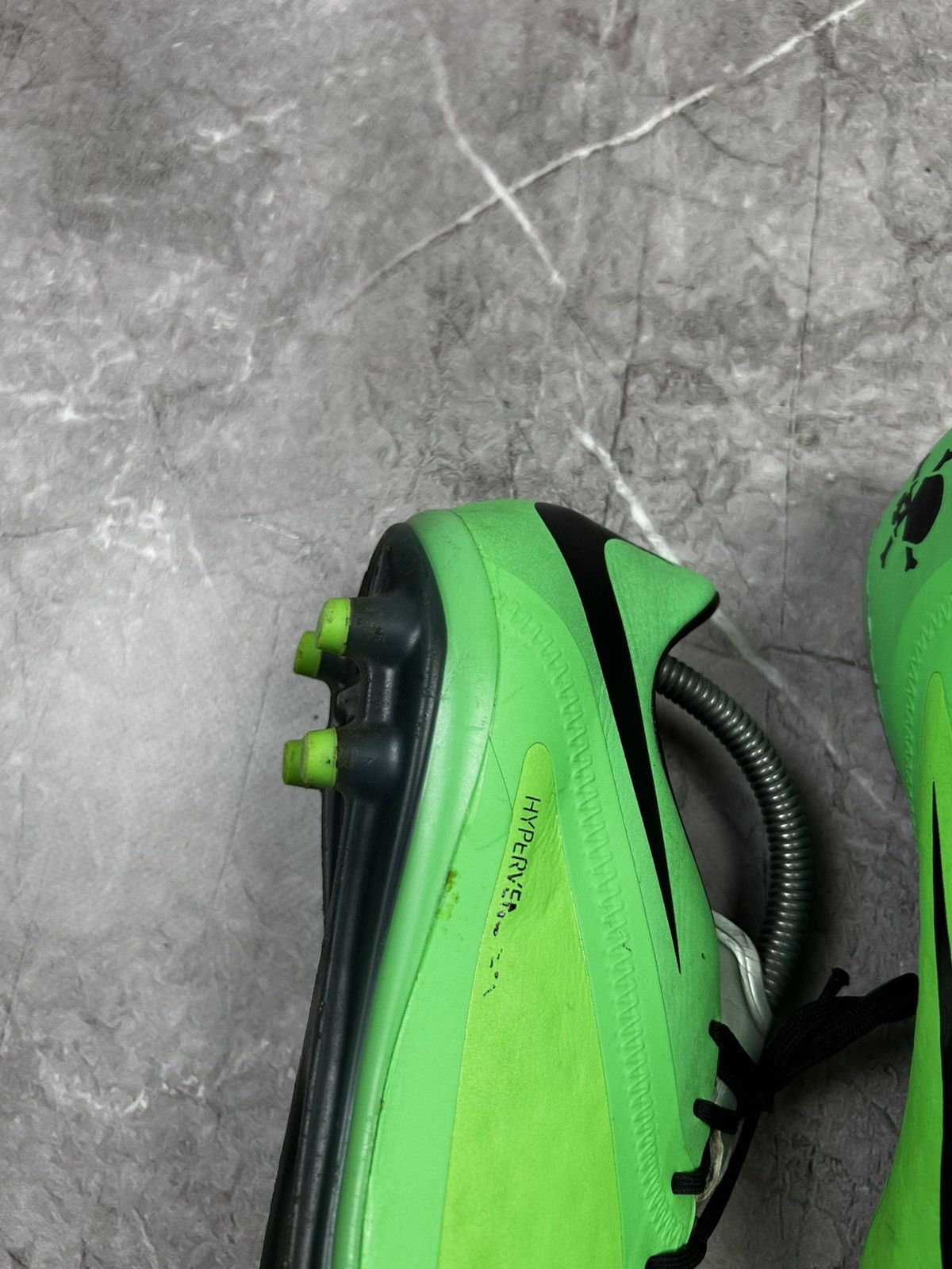 Nike Nike Hypervenom Phatal FG Neo Lime Athletic Soccer Cleat Men Size US 8 / EU 41 - 9 Thumbnail