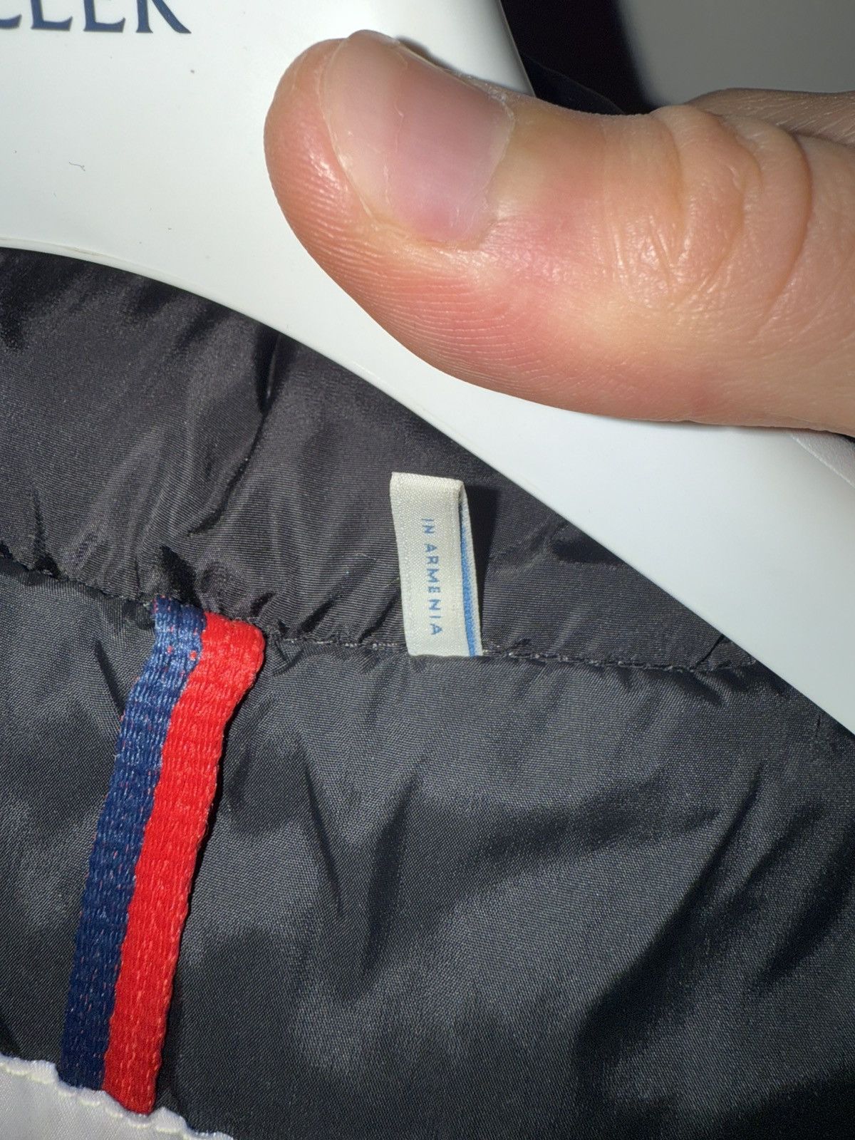 Moncler Moncler Gie Hooded Long Down Jacket Black Size XS / US 0-2 / IT 36-38 - 19 Thumbnail