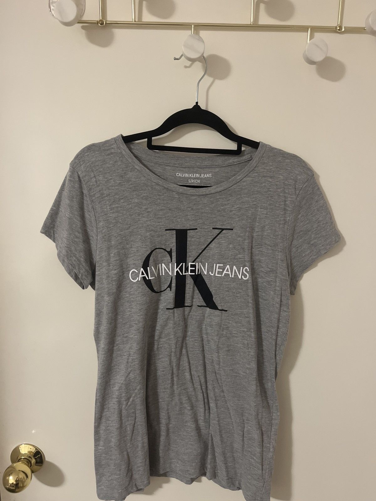 Calvin Klein Calvin Klein Soft Grey Tshirt Size S / US 4 / IT 40 - 1 Thumbnail