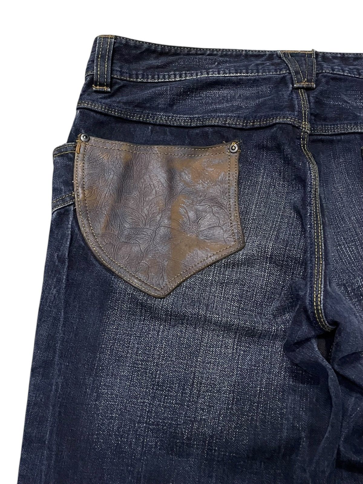 HIDEAWAYS × If Six Was Nine × Le Grande Bleu (L.G.B.) Hideaways Japan Leather Trimmed Pocket Whiskers Flare Jeans Size US 32 / EU 48 - 12 Thumbnail