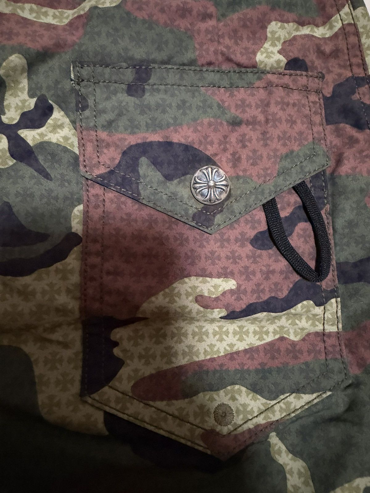 Chrome Hearts Chrome hearts green camo swim trunks Size US 31 - 9 Thumbnail