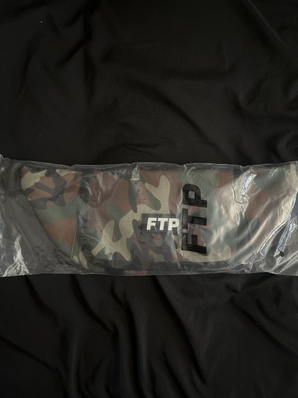 Fuck The Population FTP side bag Size ONE SIZE - 1 Thumbnail