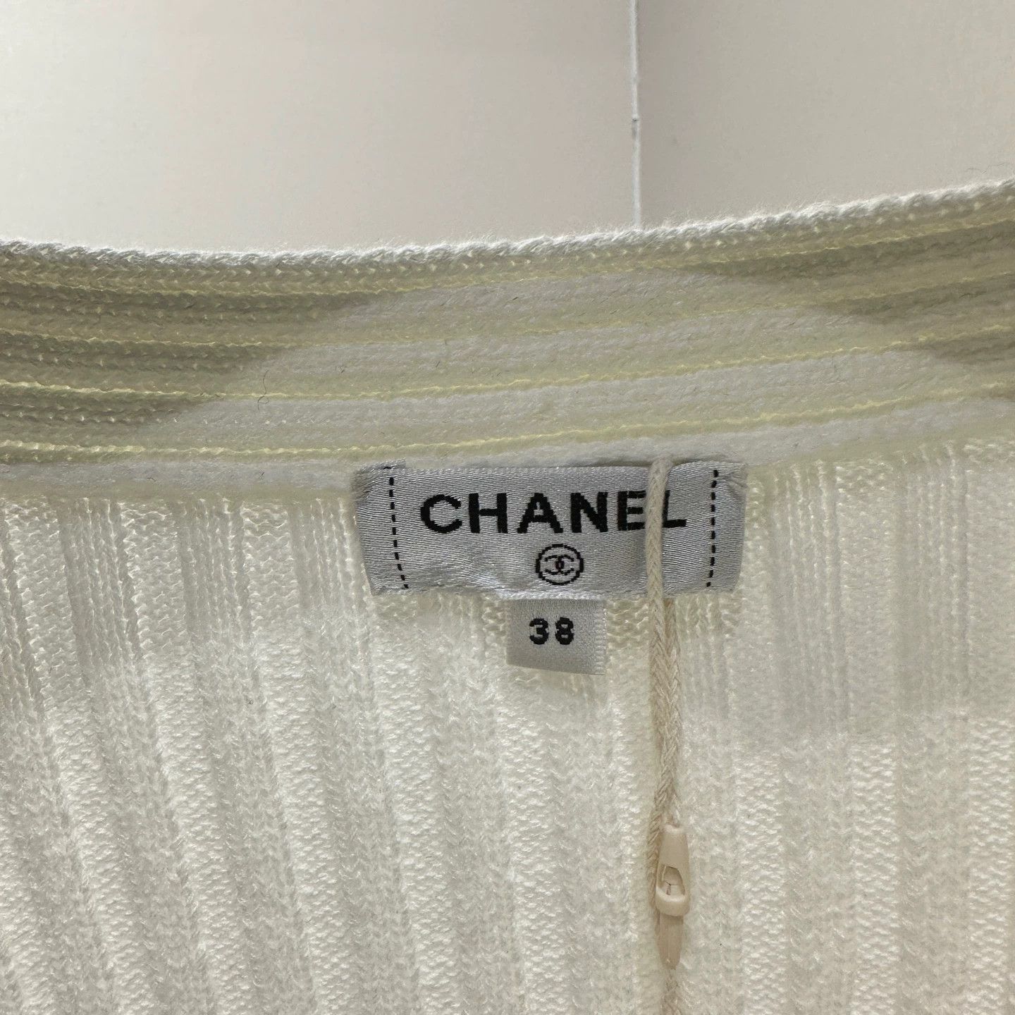 Chanel Chanel apr457 OffShoulder BigLogo GoldBtn CottonDress 38 Size S / US 4 / IT 40 - 3 Thumbnail