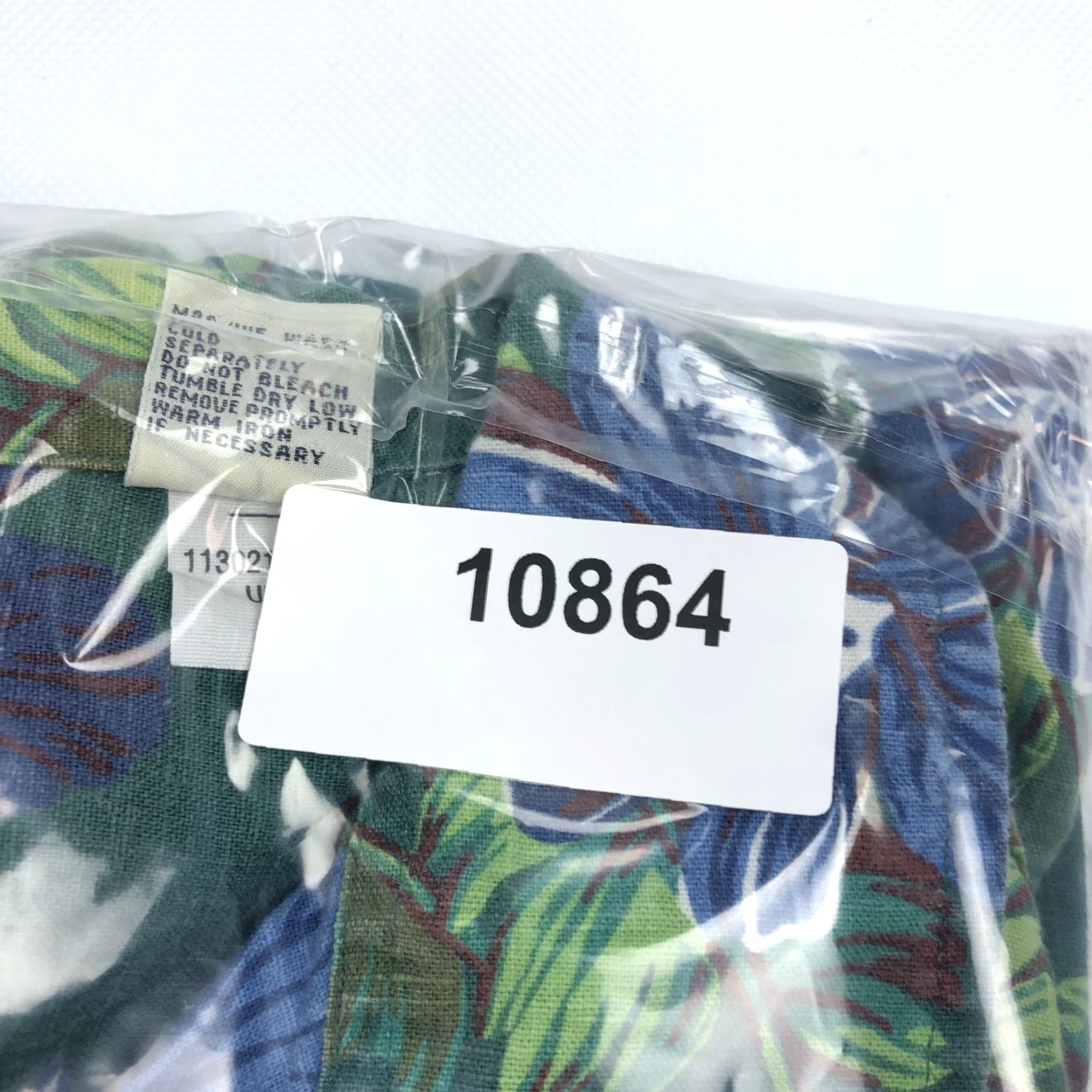 Gap GAP Men's L Hawaiian Shirt Green Blue Floral Linen Blend Tropical Loop Collar Shirt Casual Button-Down Mens Size US L / EU 52-54 / 3 - 8 Thumbnail