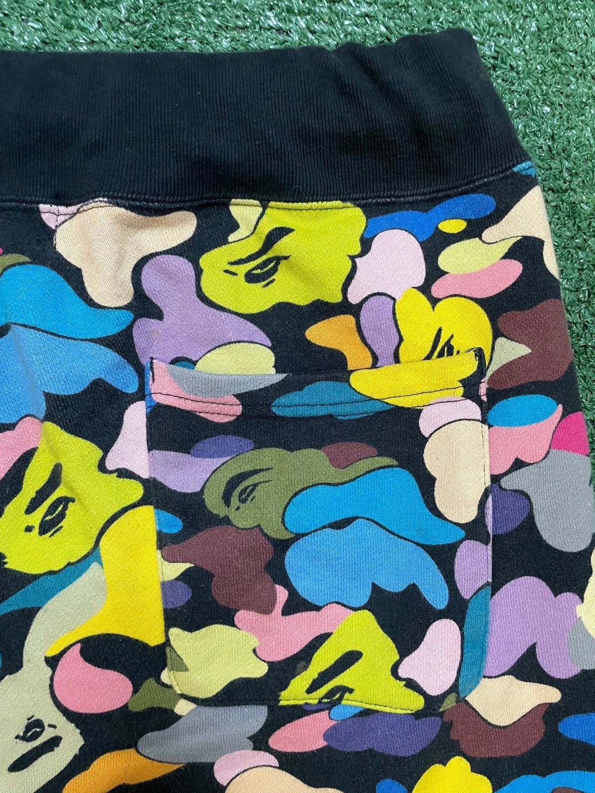 Bape Bape Multi Camo Sweat Shorts Black Size US 32 / EU 48 - 5 Thumbnail