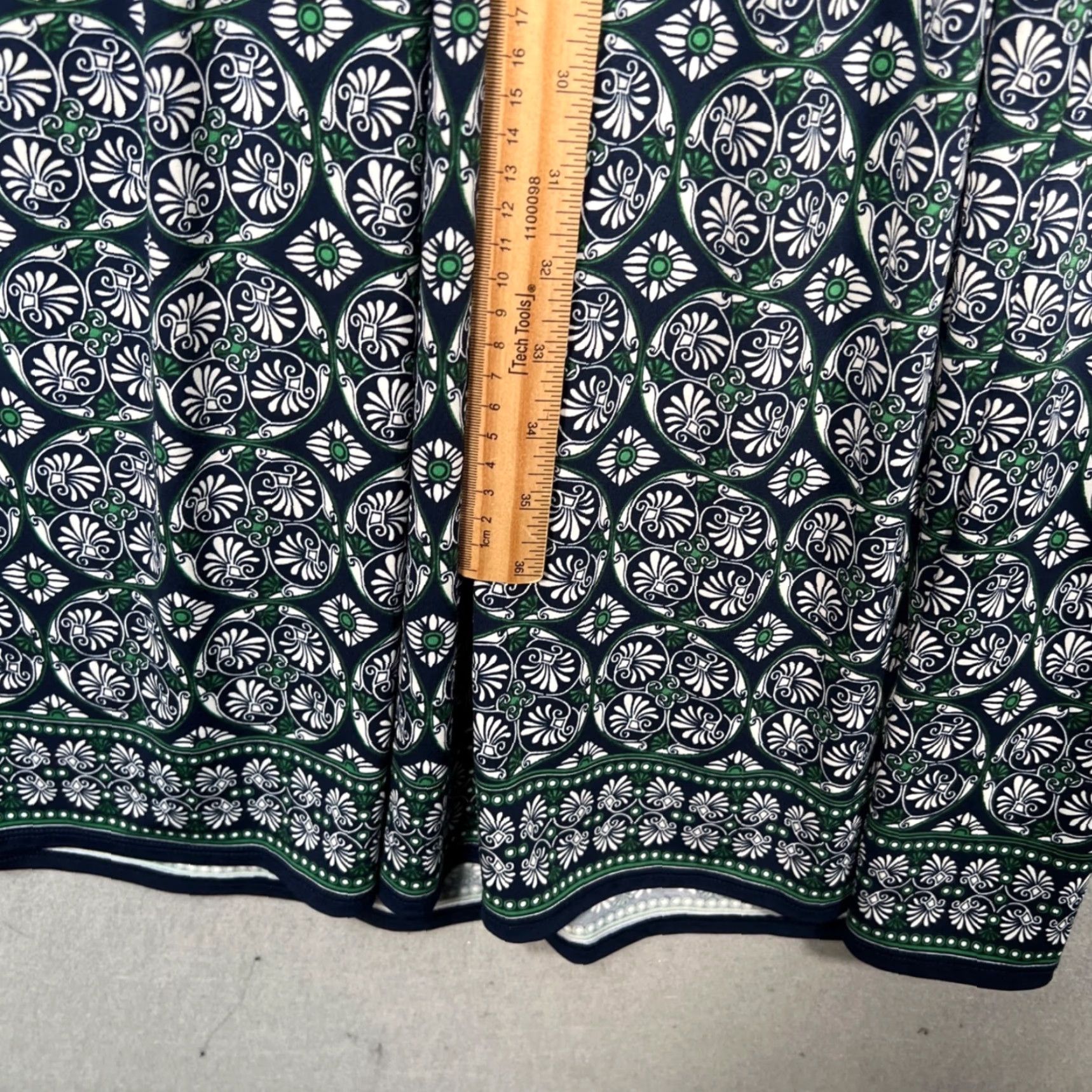 Vintage Max Studio Womens Small Green & White Printed Empire Waist Midi Dress - Sleeveless, V-Neck, A-Line, Polyester, Green, Gap? Size S / US 4 / IT 40 - 7 Thumbnail