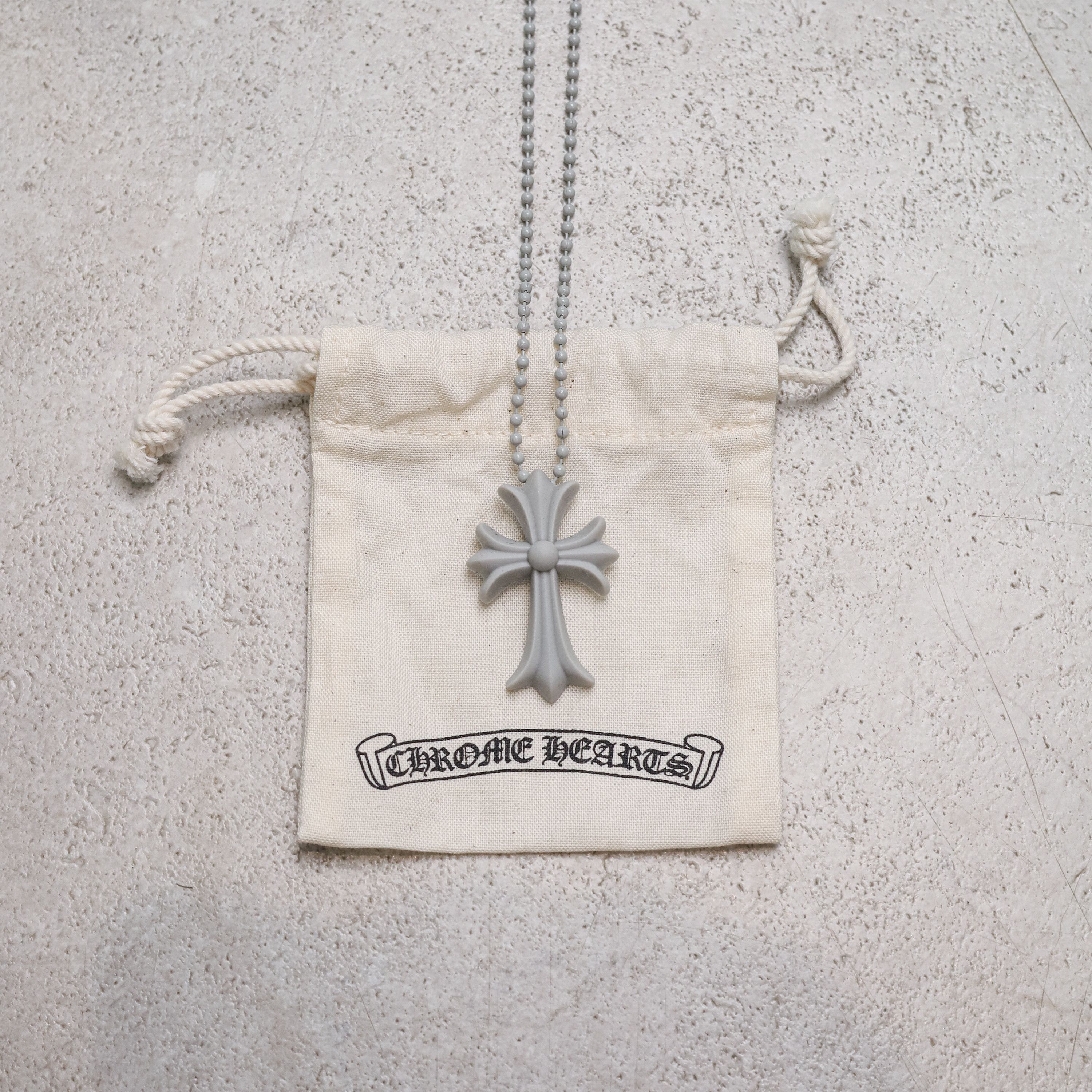 Chrome Hearts Chrome Hearts Silichrome Cross necklace grey Size ONE SIZE - 4 Thumbnail