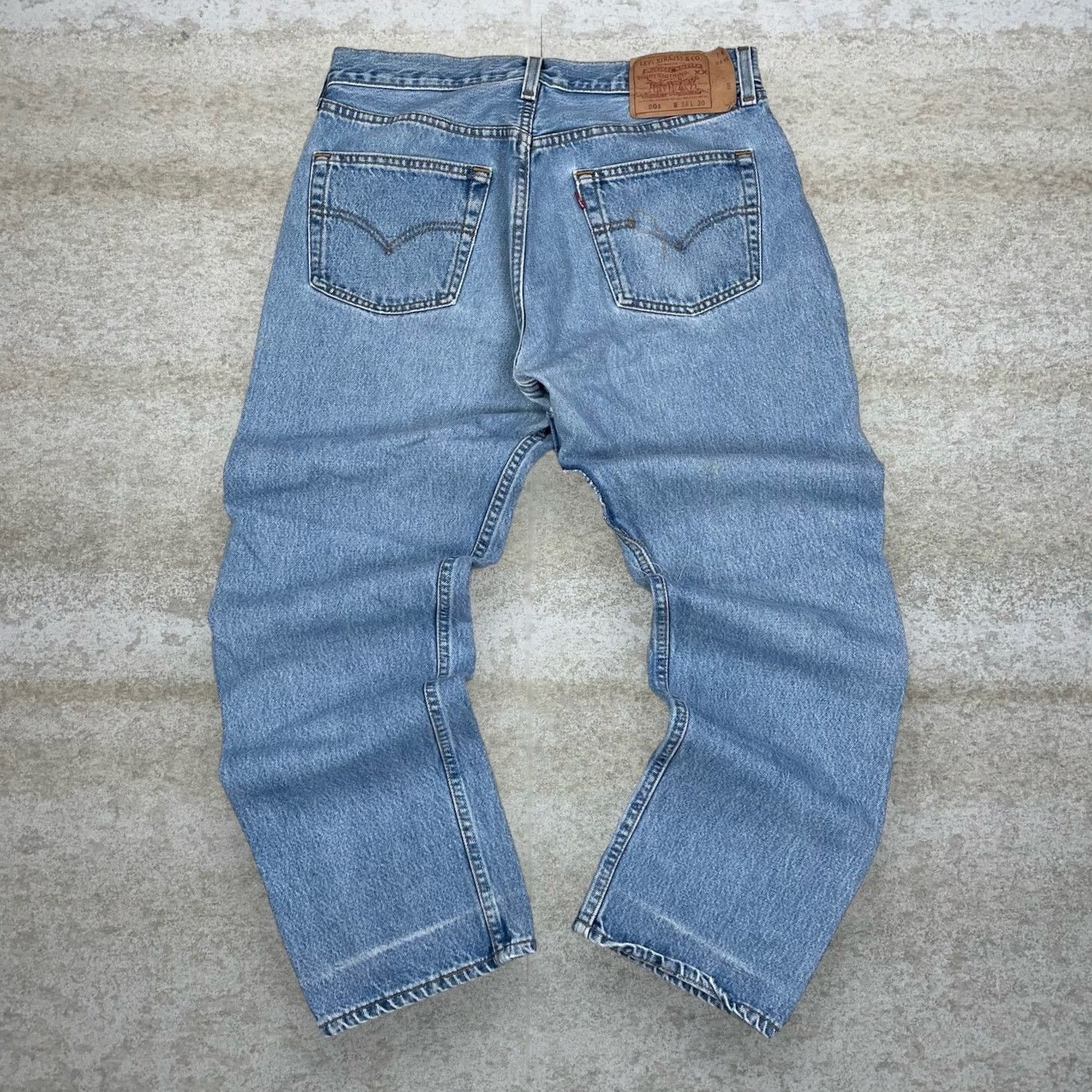 Levi's Vintage 90s Levis Jeans 34x30 Regular Straight Light Wash Size US 34 / EU 50 - 1 Thumbnail