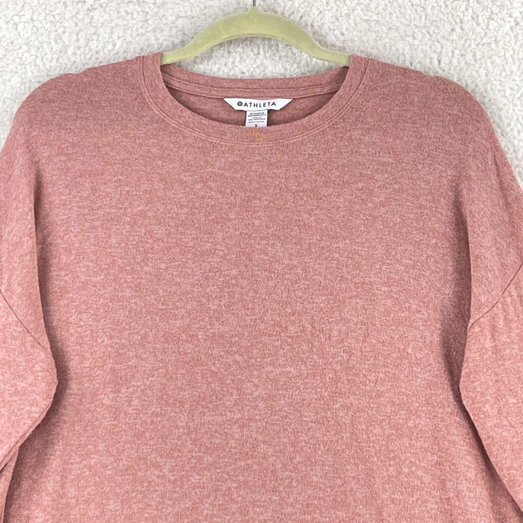 Athleta Athleta Pink Mindful Shirt Women Knit Crew Neck Pullover Long Sleeve Size S Size S / US 4 / IT 40 - 3 Thumbnail
