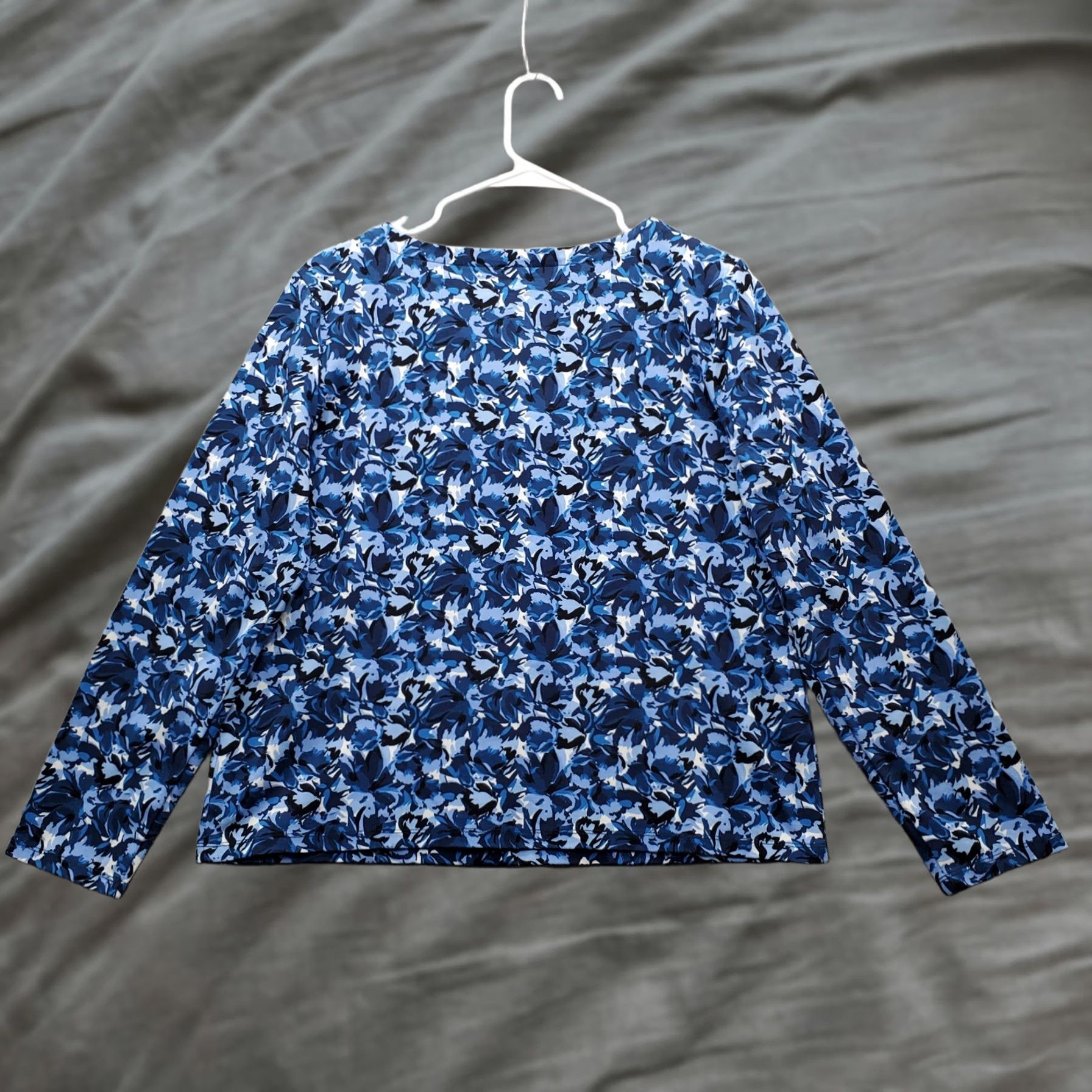 Talbots Talbots Blouse Women Size M Multicolor Floral Cotton Stretch Long Sleeve Pullover Shirt Size M / US 6-8 / IT 42-44 - 1 Thumbnail