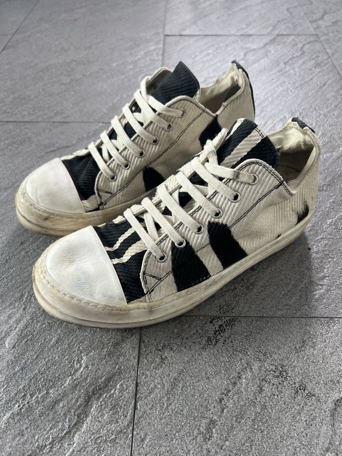Rick Owens Drkshdw Rick Owens Drkshdw Ramones Low Zebra sneakers (Rare) Size US 8 / EU 41 - 2 Thumbnail